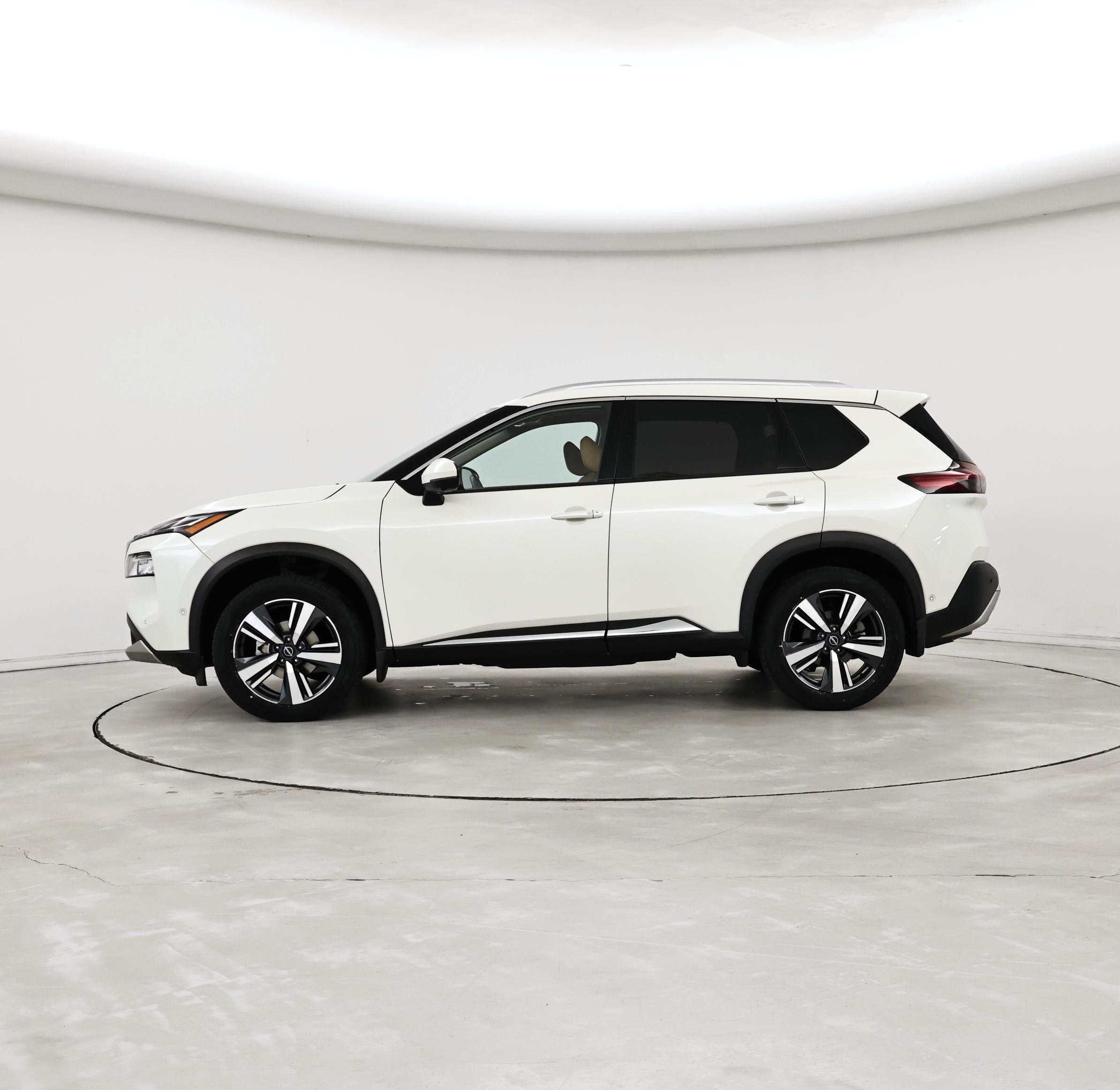 Thumbnail: 2022 Nissan Rogue - 3
