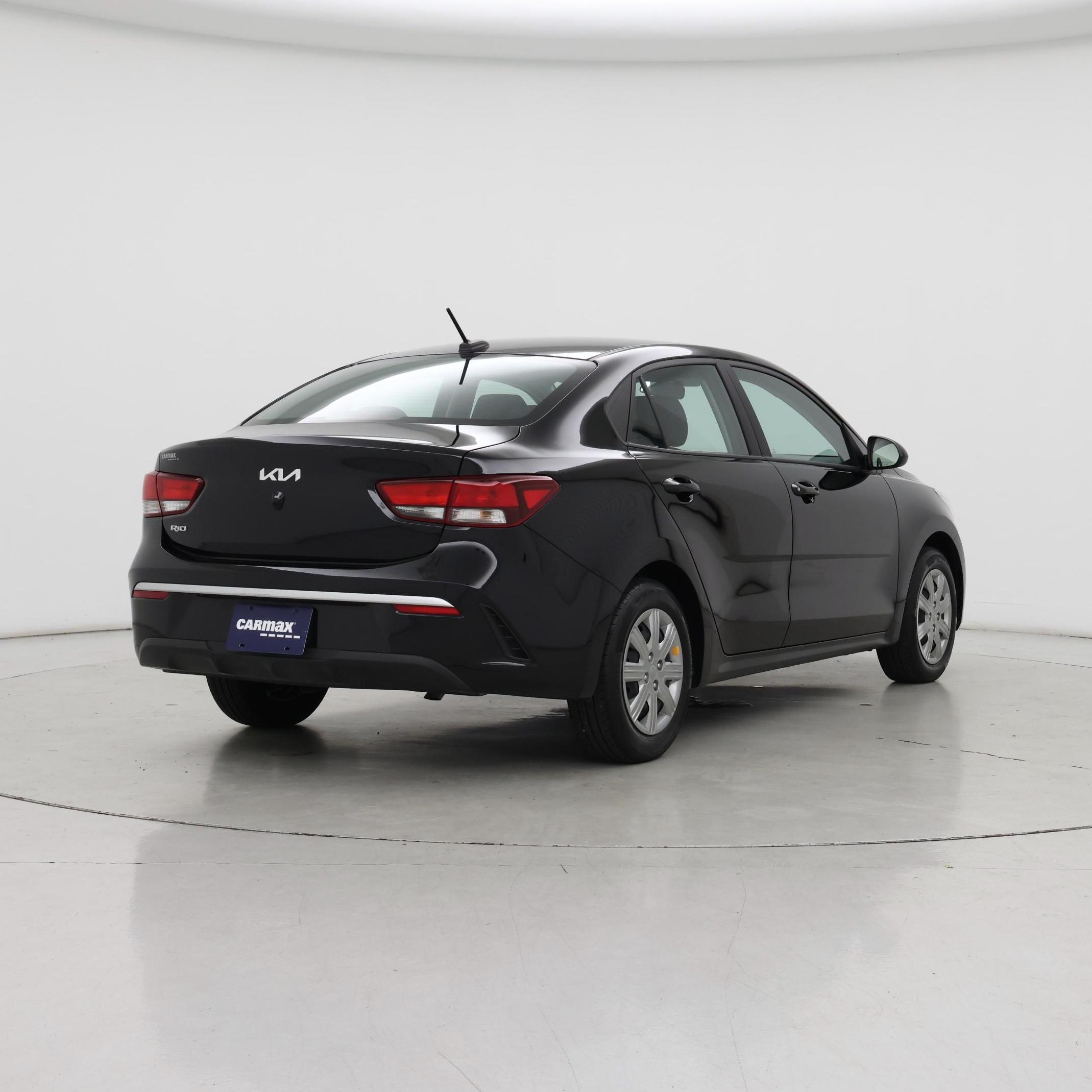 Thumbnail: 2023 Kia Rio - 8