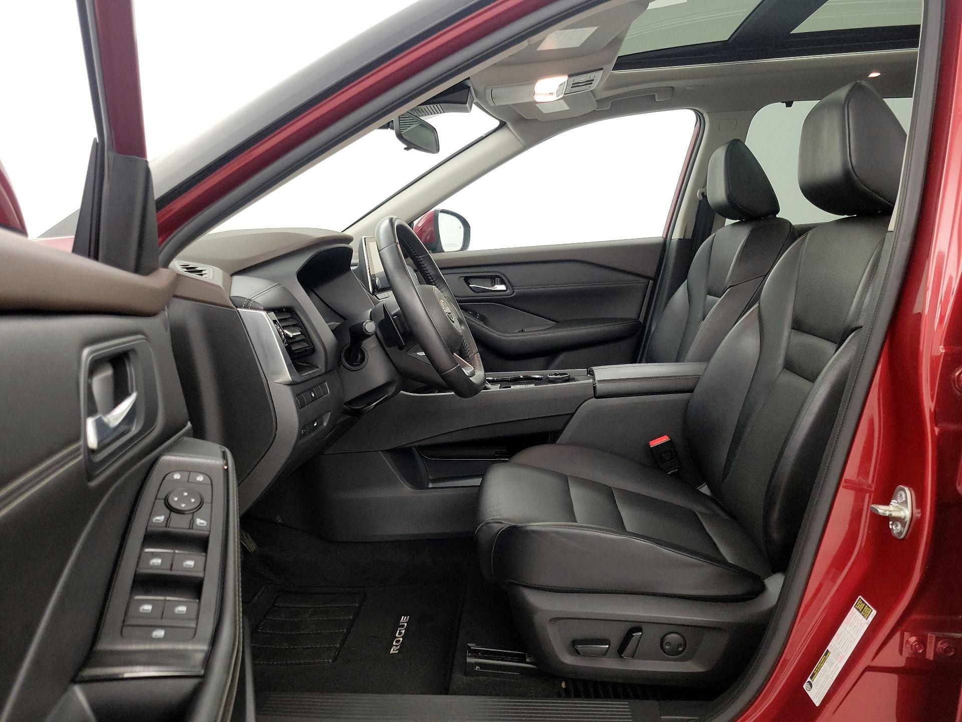 Thumbnail: 2022 Nissan Rogue - 11