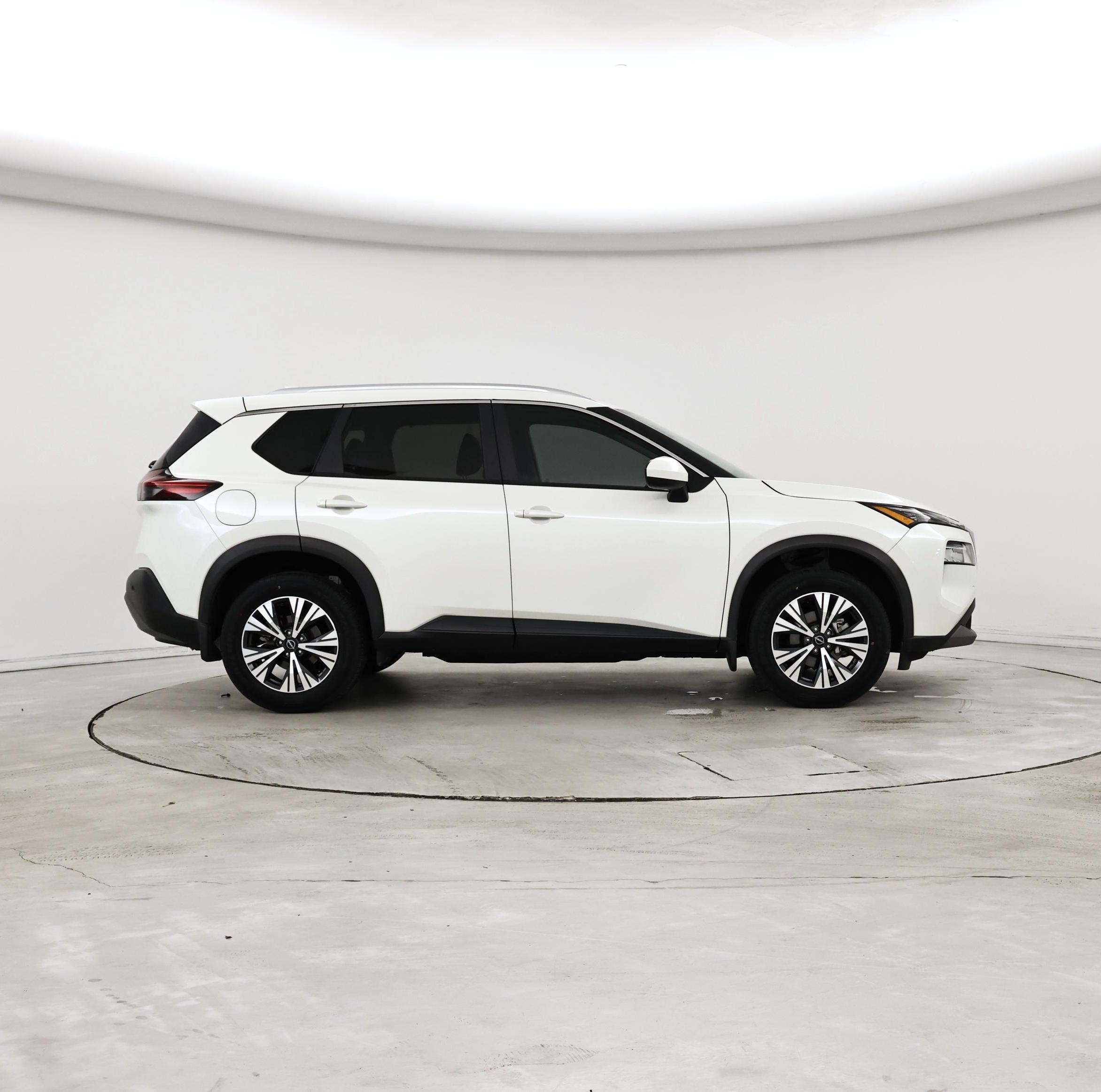 Thumbnail: 2023 Nissan Rogue - 7