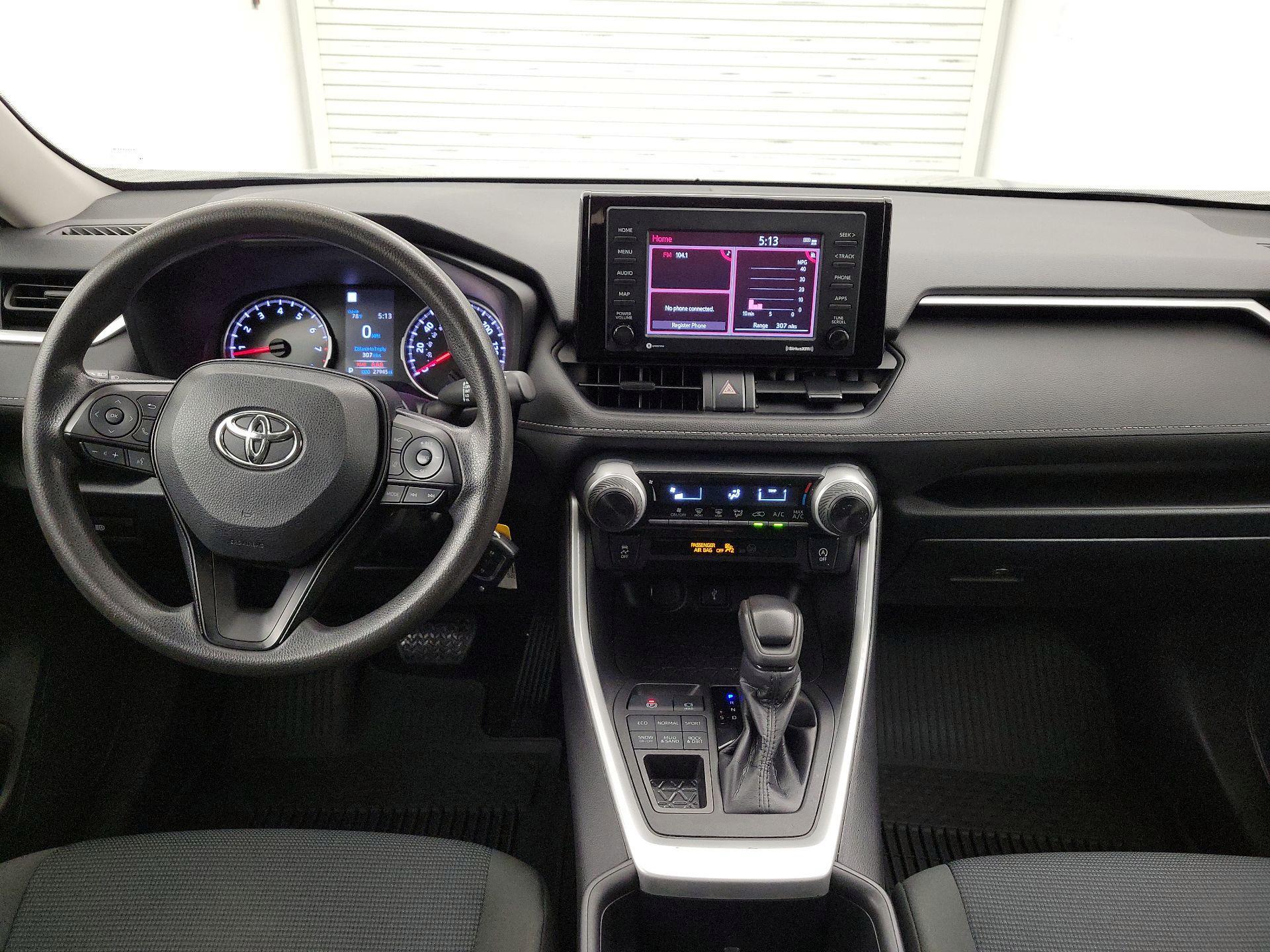 Thumbnail: 2022 Toyota RAV4 - 9