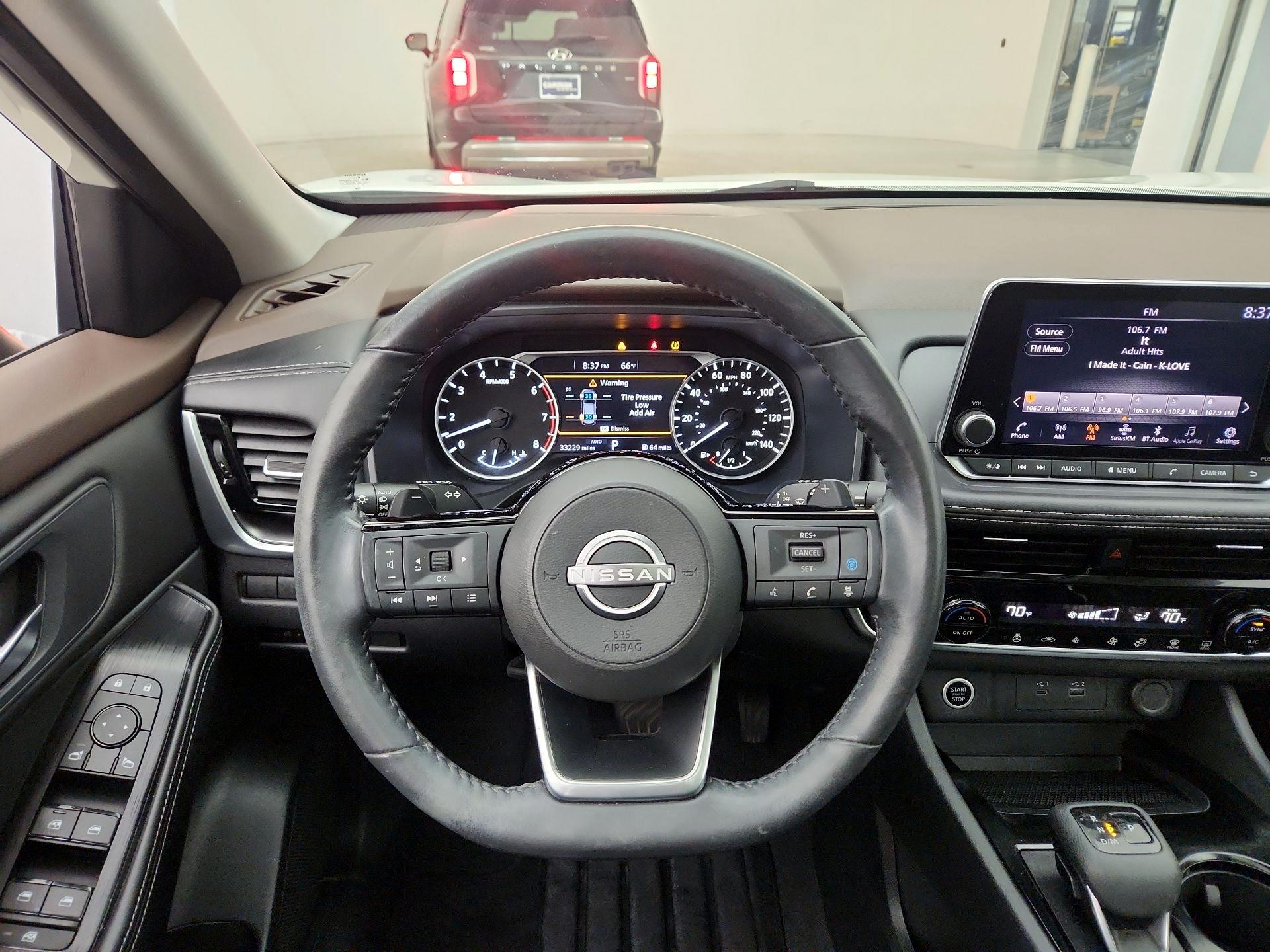 Thumbnail: 2023 Nissan Rogue - 10