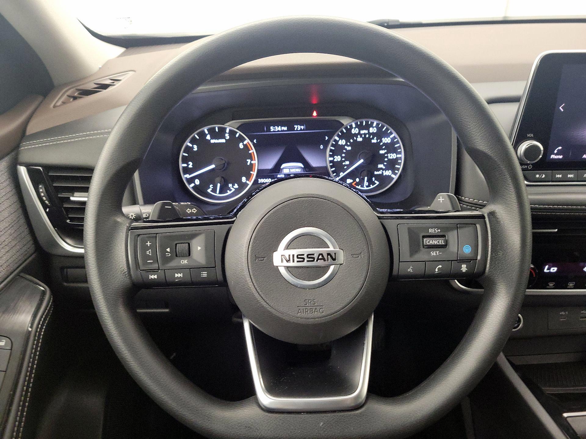 Thumbnail: 2021 Nissan Rogue - 10