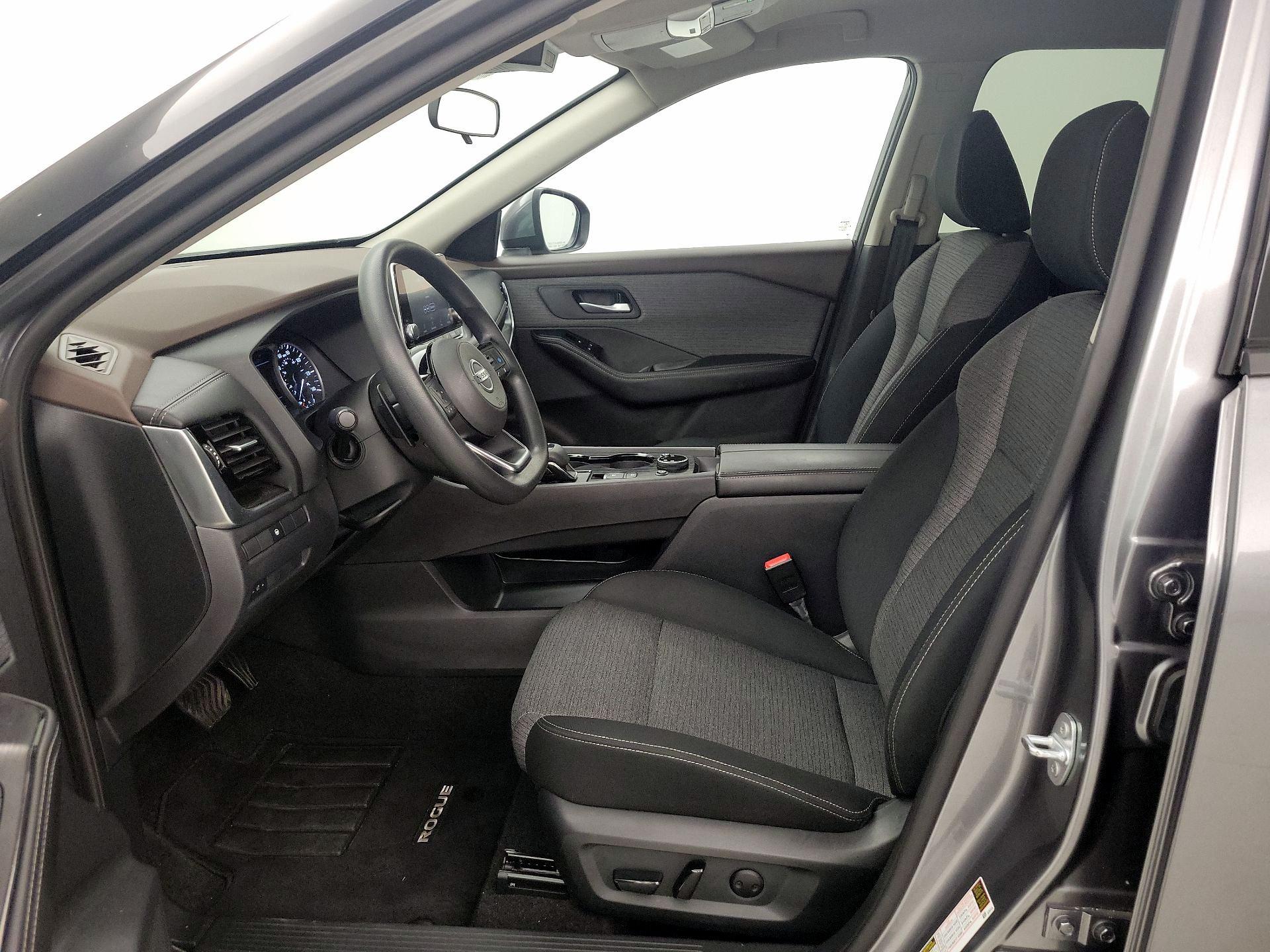 Thumbnail: 2021 Nissan Rogue - 11