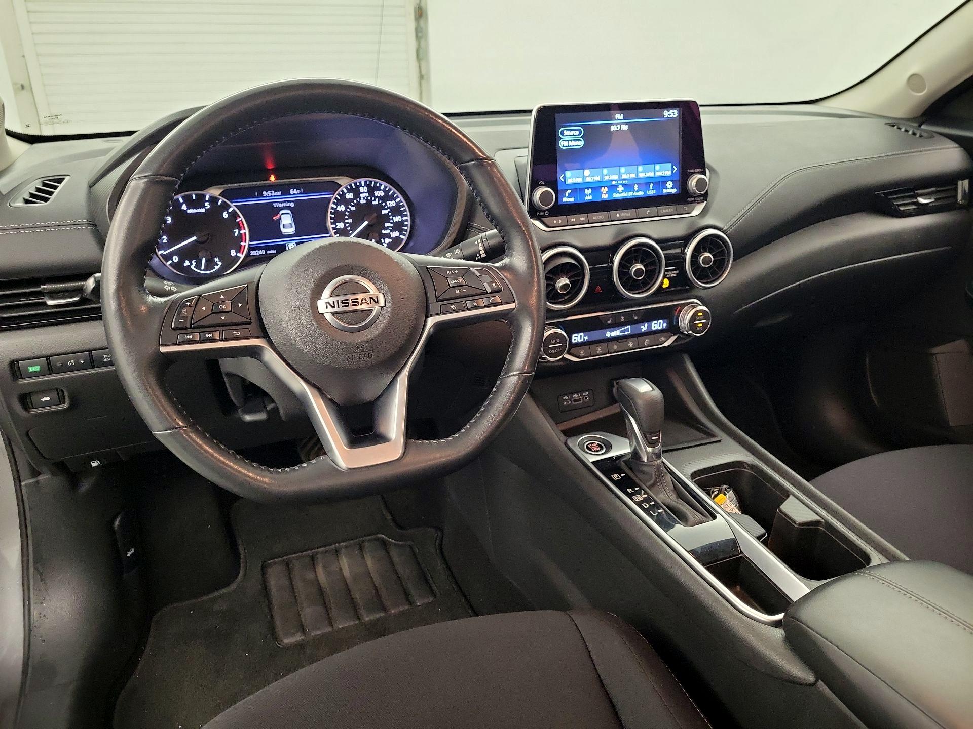 Thumbnail: 2023 Nissan Sentra - 9