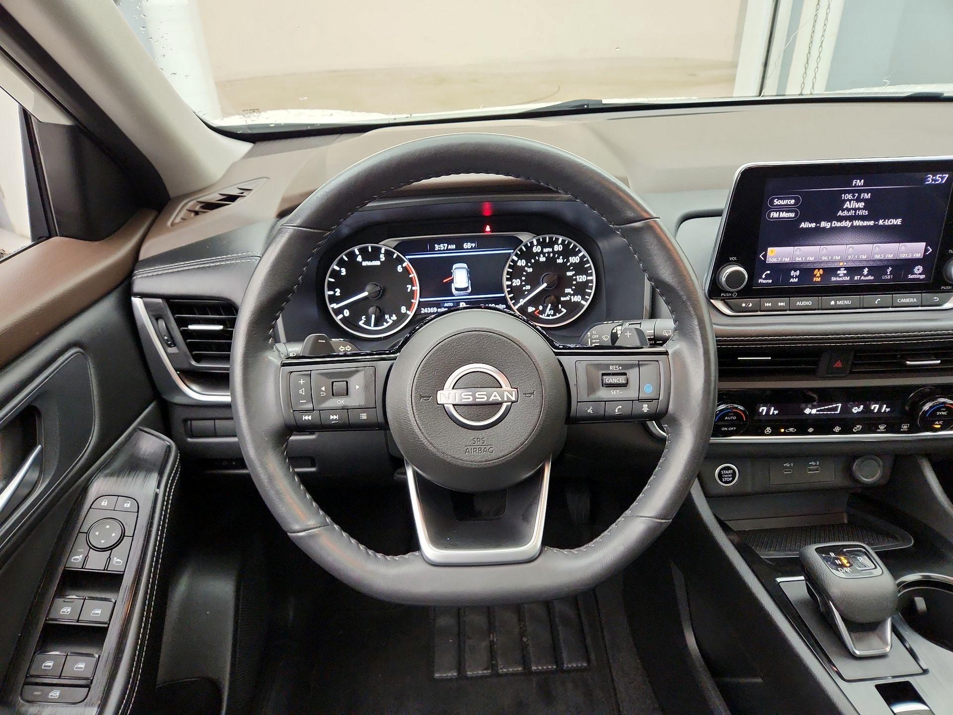 Thumbnail: 2023 Nissan Rogue - 10