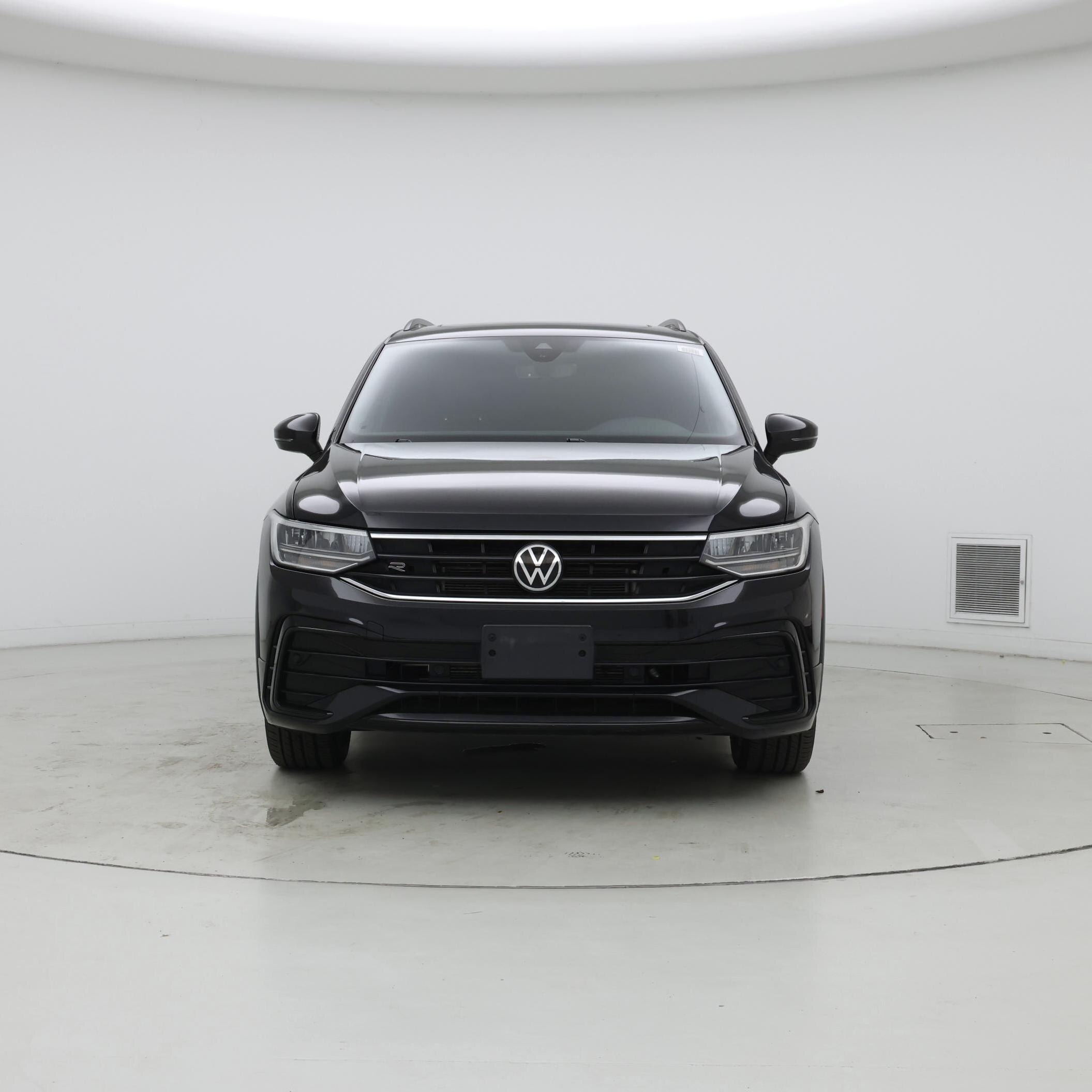 Thumbnail: 2022 Volkswagen Tiguan - 5