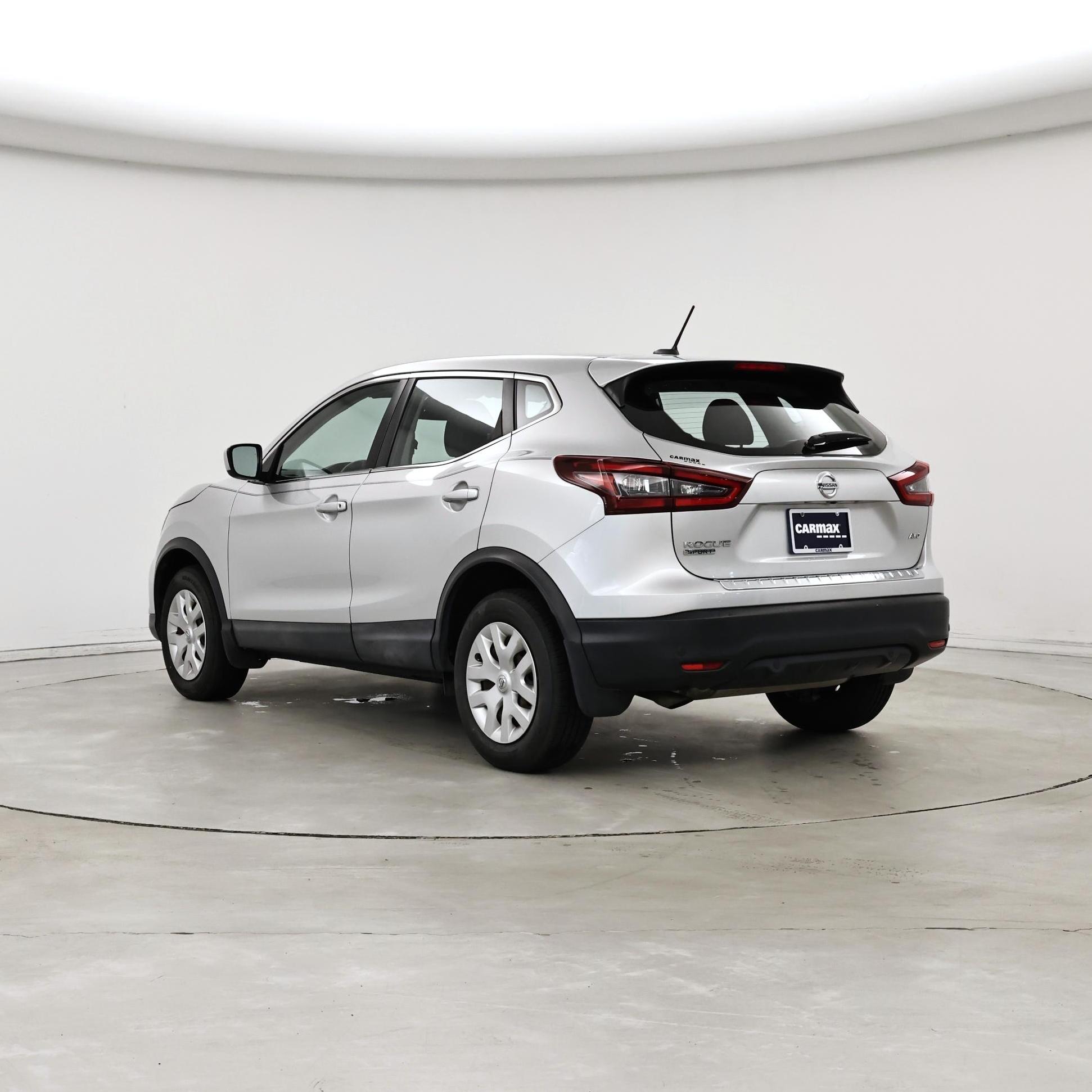 Thumbnail: 2020 Nissan Rogue Sport - 2