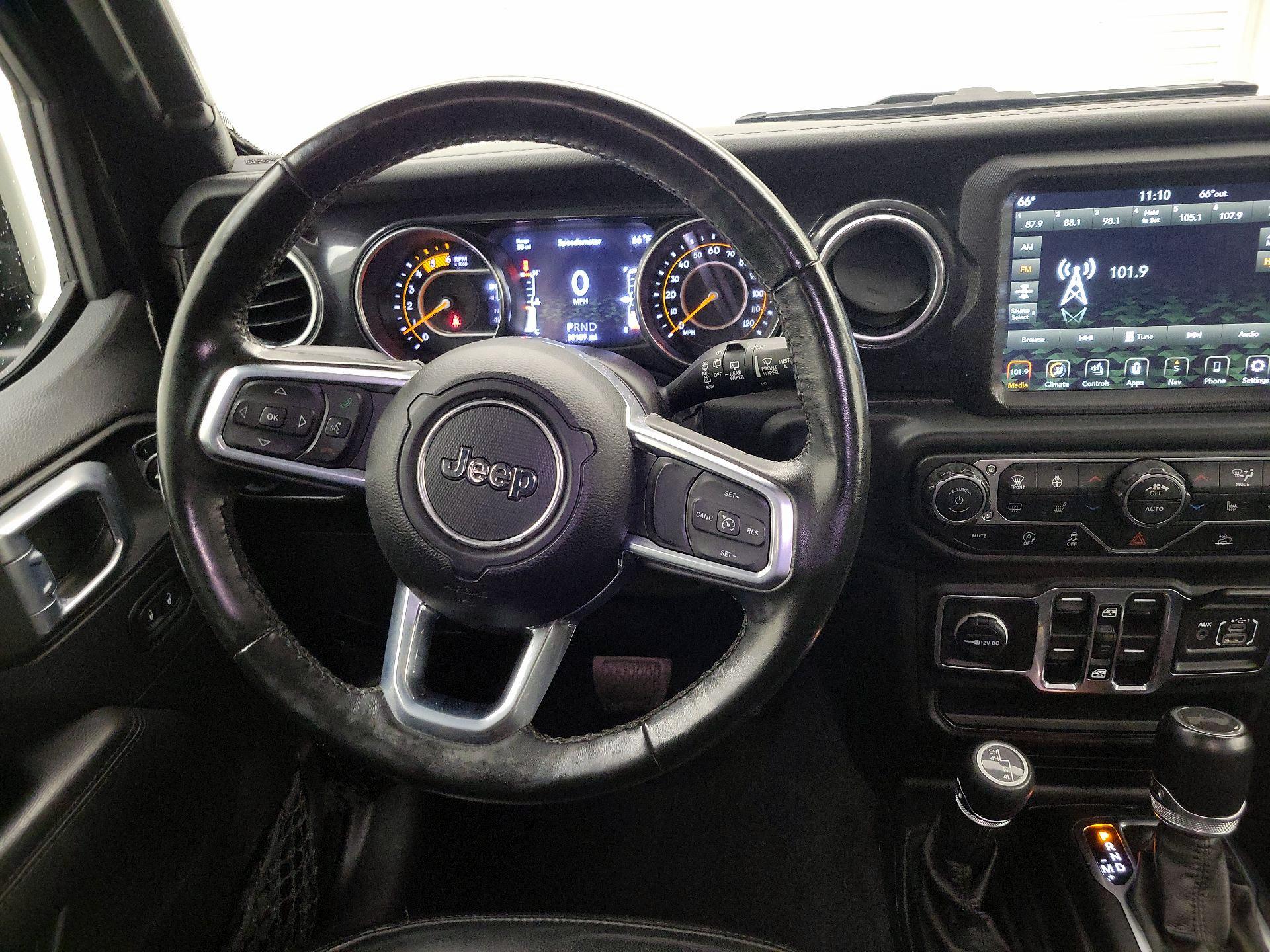 Thumbnail: 2022 Jeep Wrangler - 10