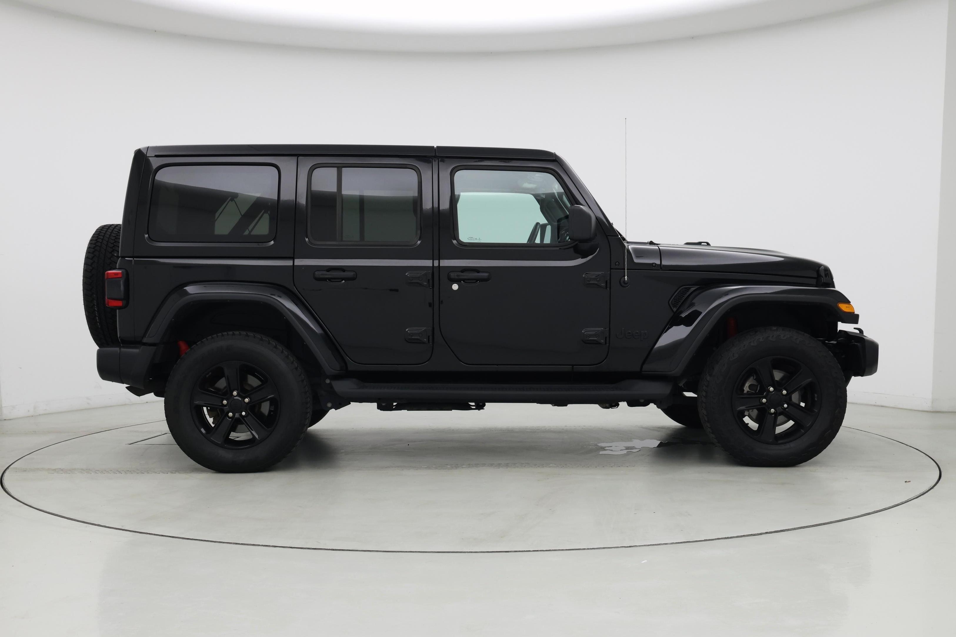Thumbnail: 2022 Jeep Wrangler - 7