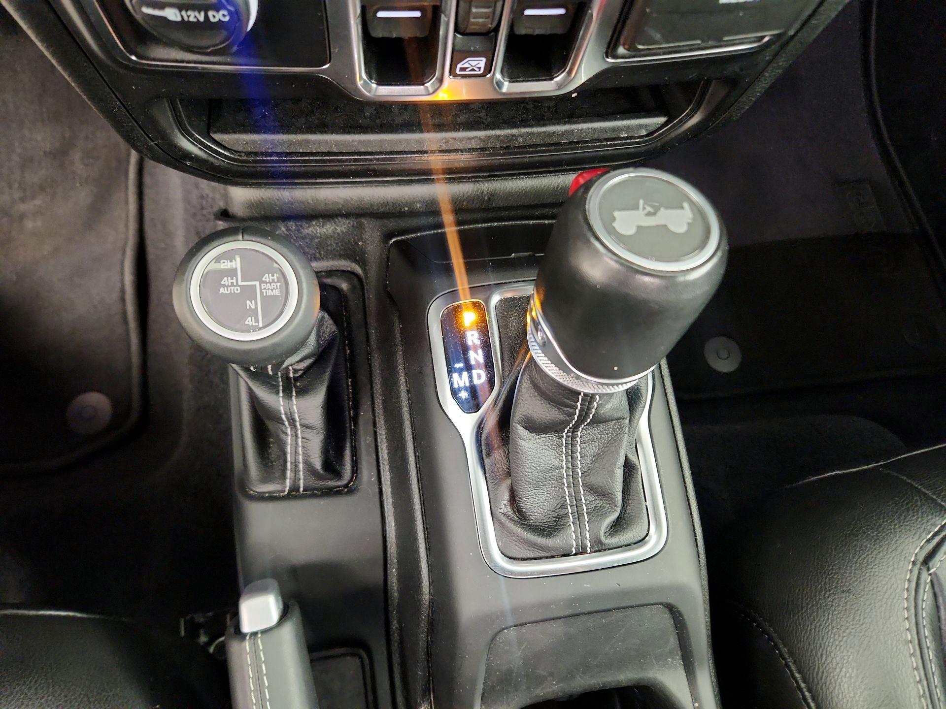 Thumbnail: 2023 Jeep Wrangler - 18