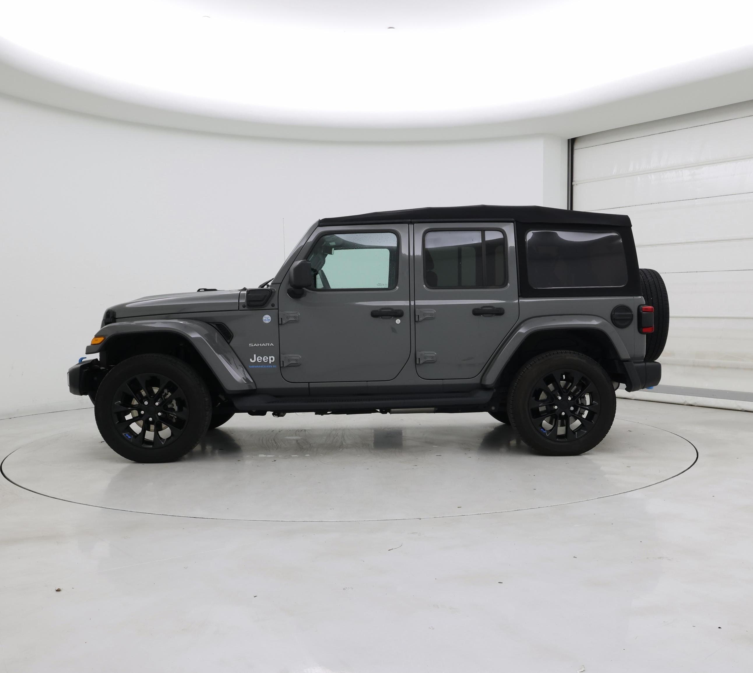 Thumbnail: 2023 Jeep Wrangler - 3