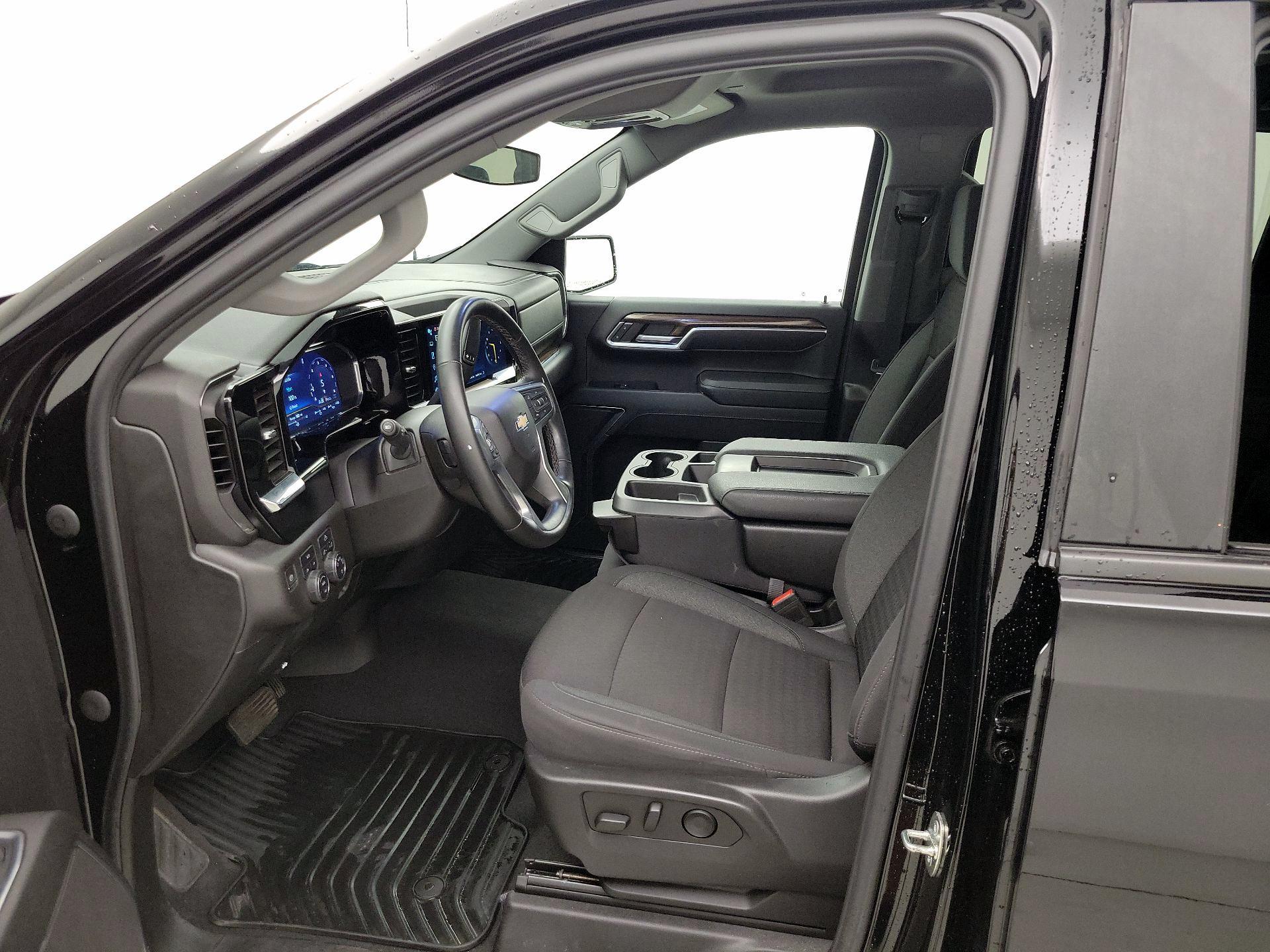 Thumbnail: 2023 Chevrolet Silverado 1500 - 11