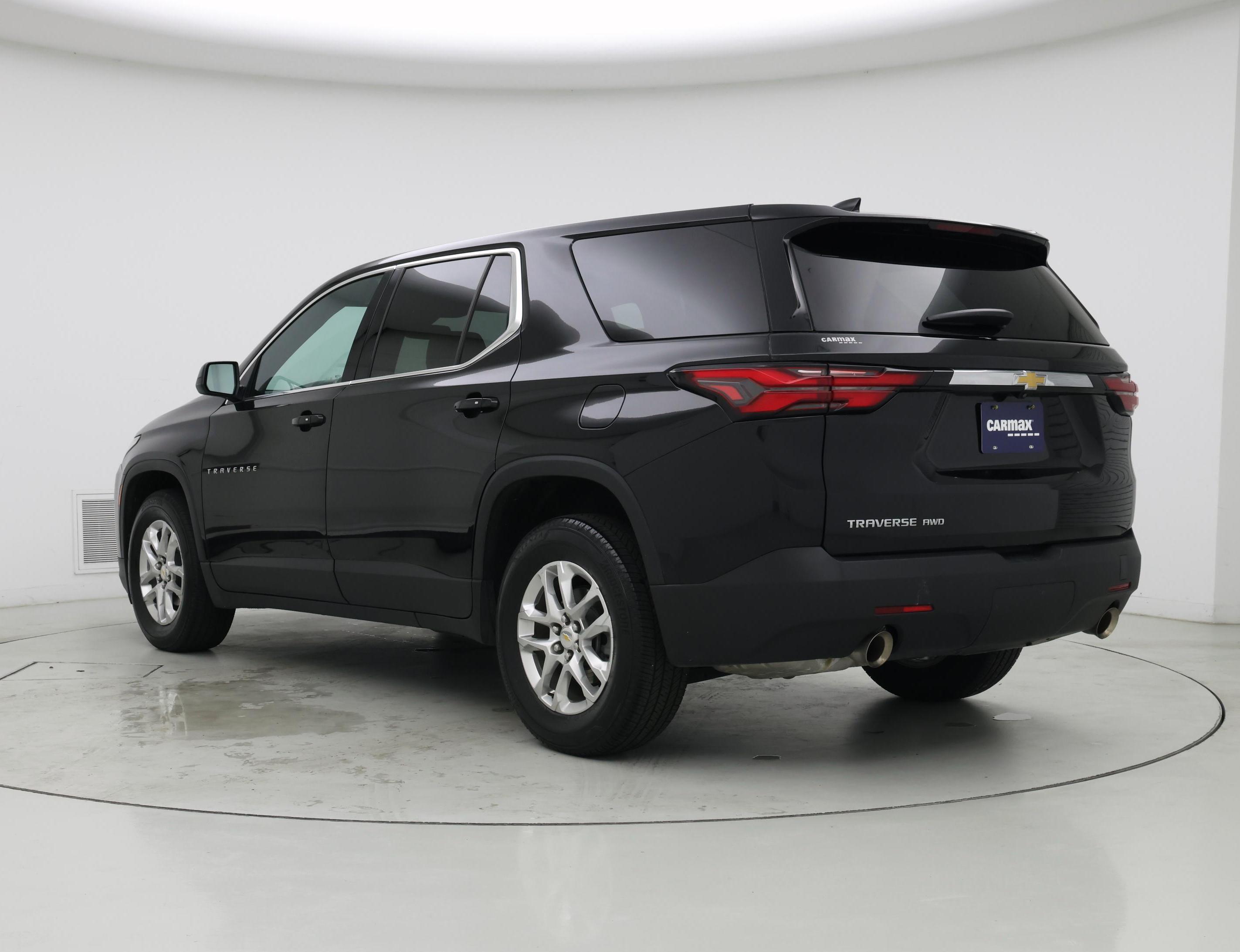 Thumbnail: 2022 Chevrolet Traverse - 2