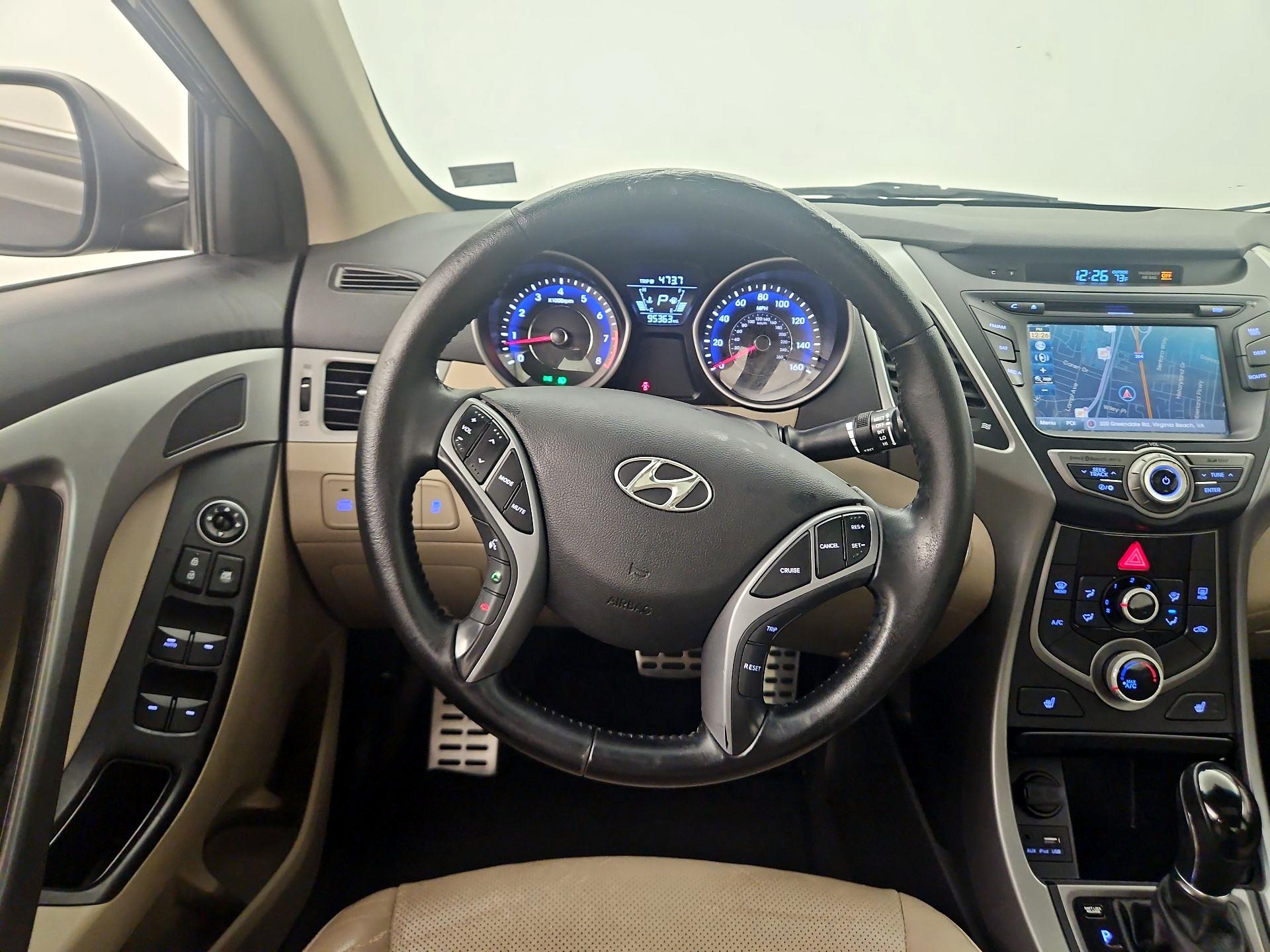 Thumbnail: 2015 Hyundai Elantra - 10