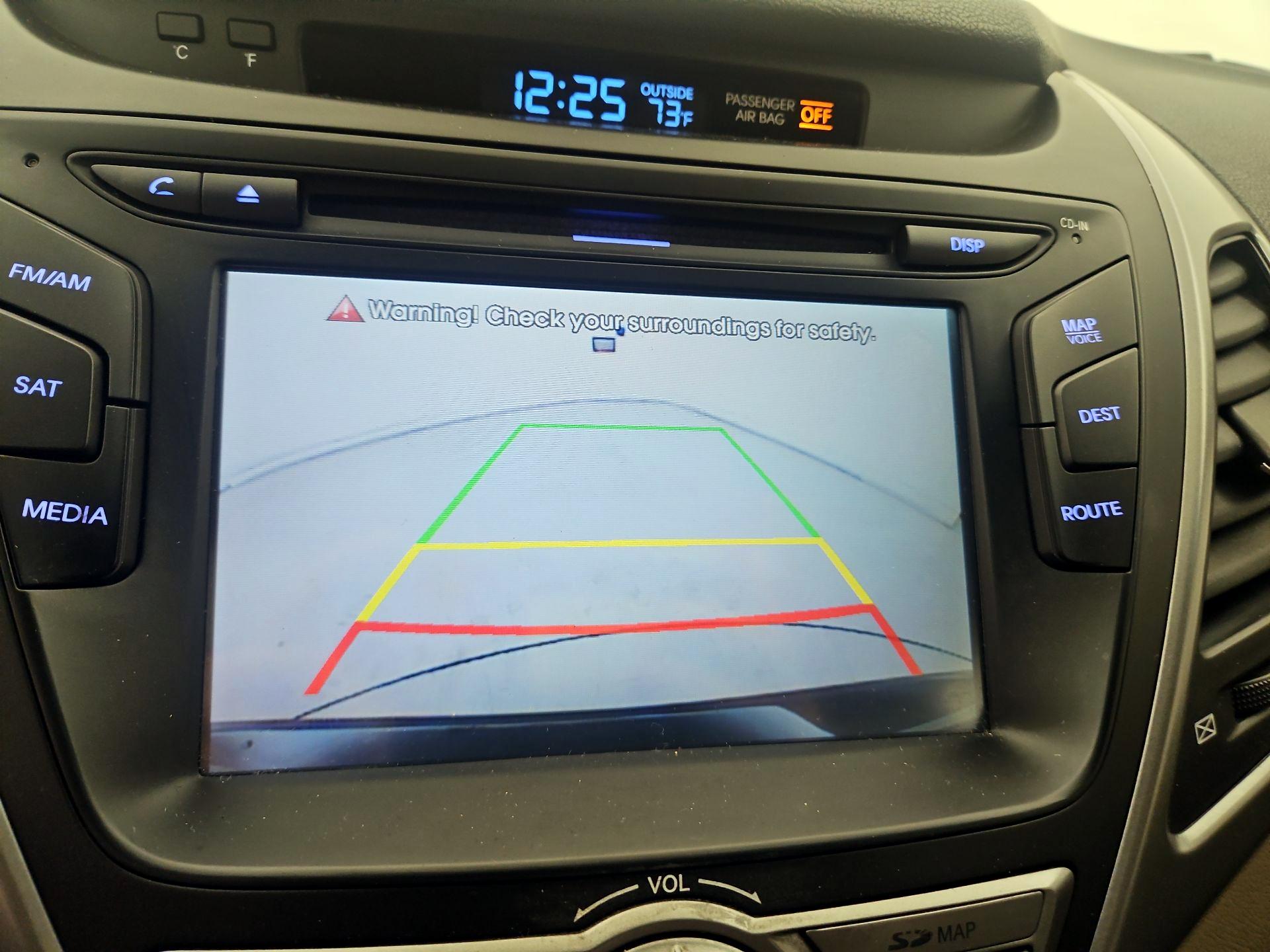 Thumbnail: 2015 Hyundai Elantra - 15
