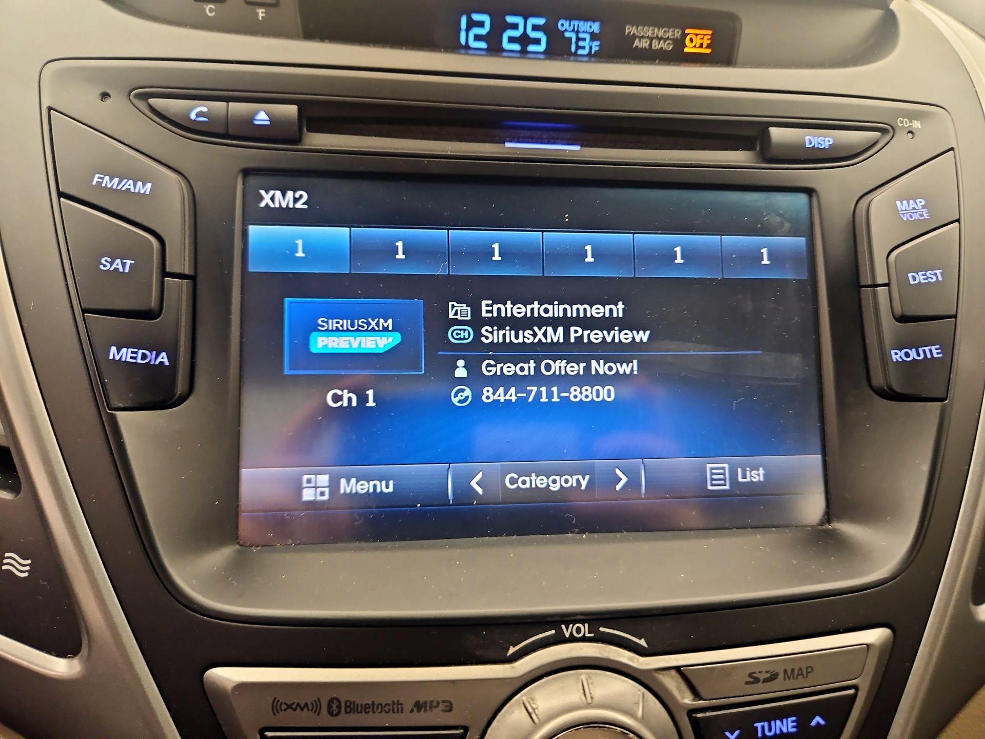 Thumbnail: 2015 Hyundai Elantra - 16