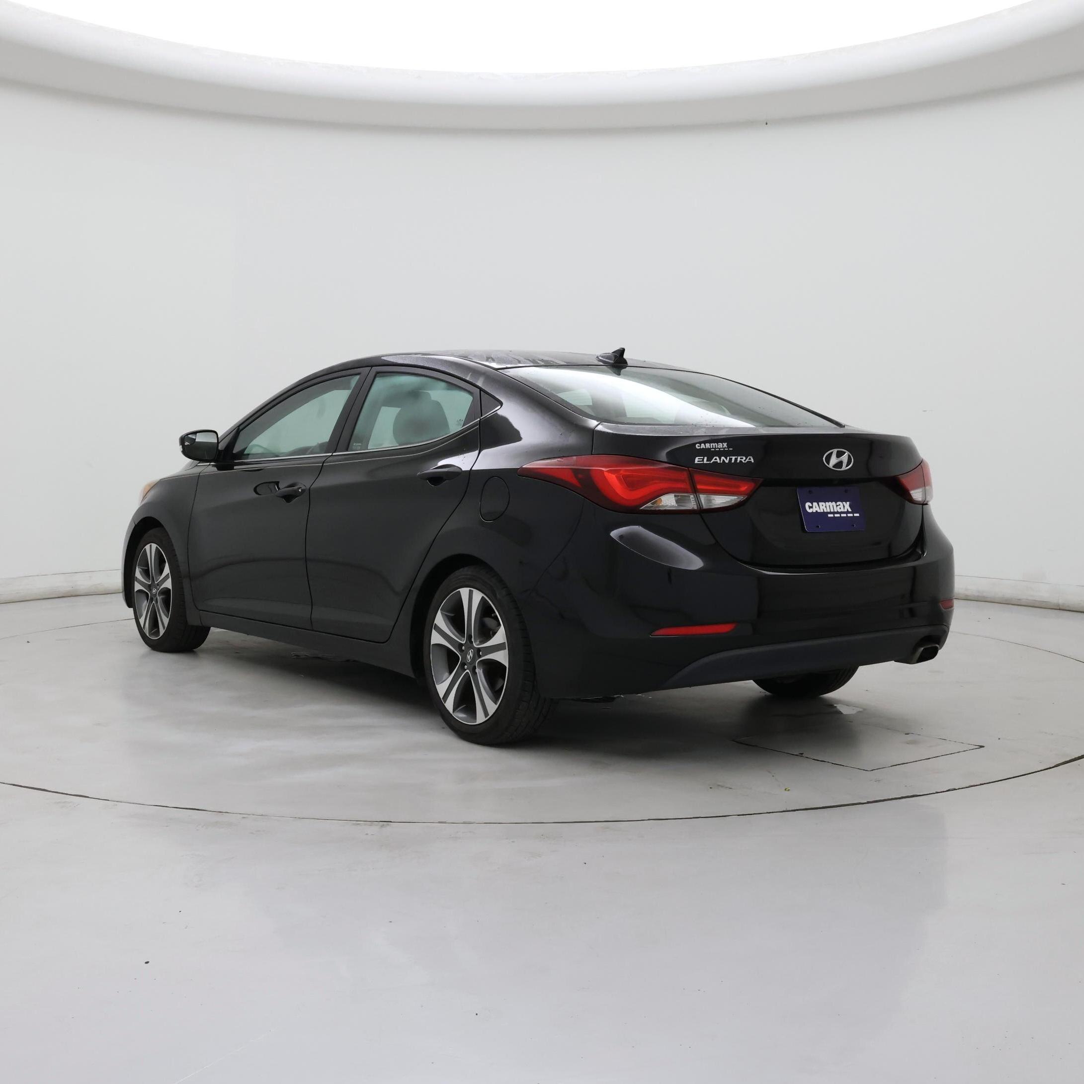 Thumbnail: 2015 Hyundai Elantra - 2