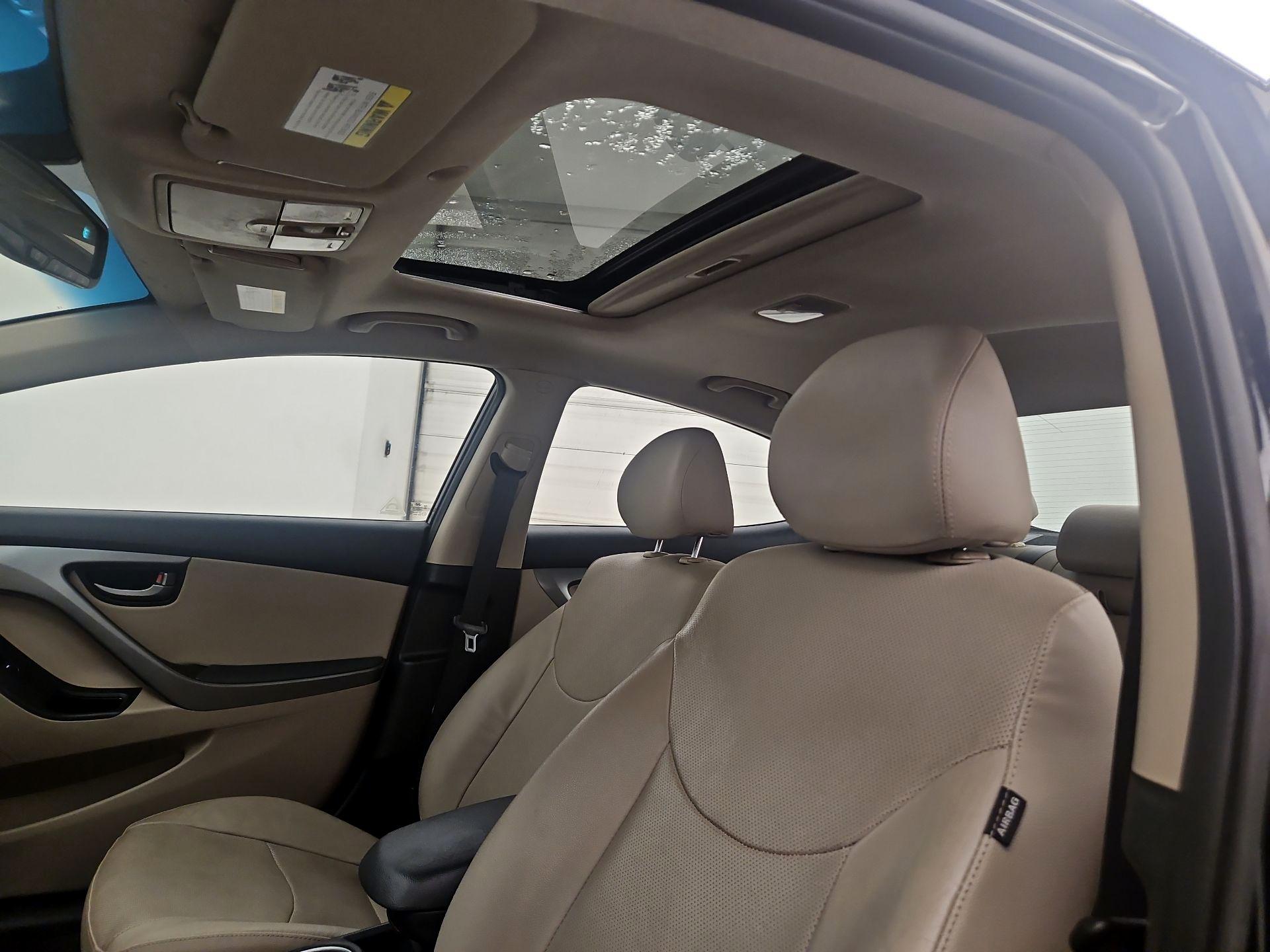 Thumbnail: 2015 Hyundai Elantra - 20
