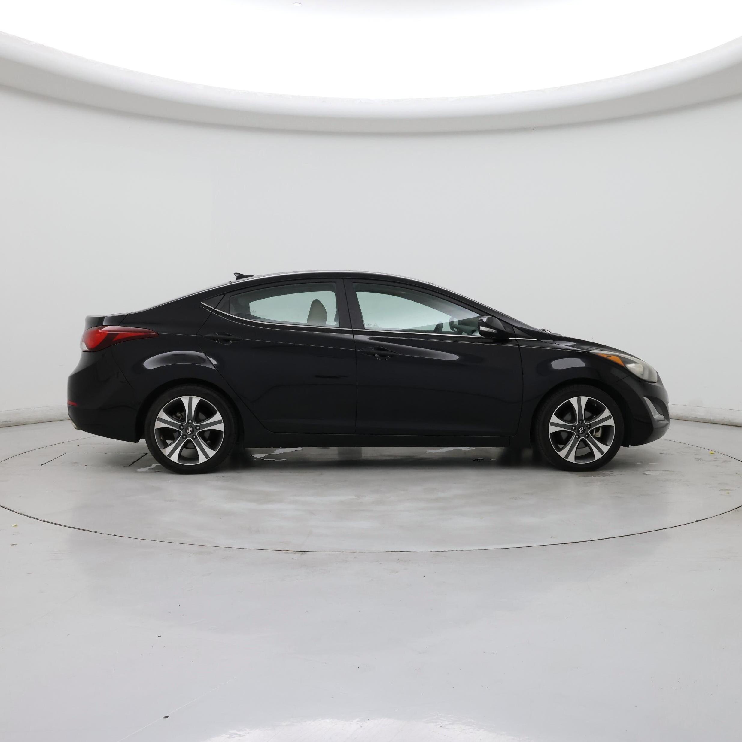 Thumbnail: 2015 Hyundai Elantra - 7