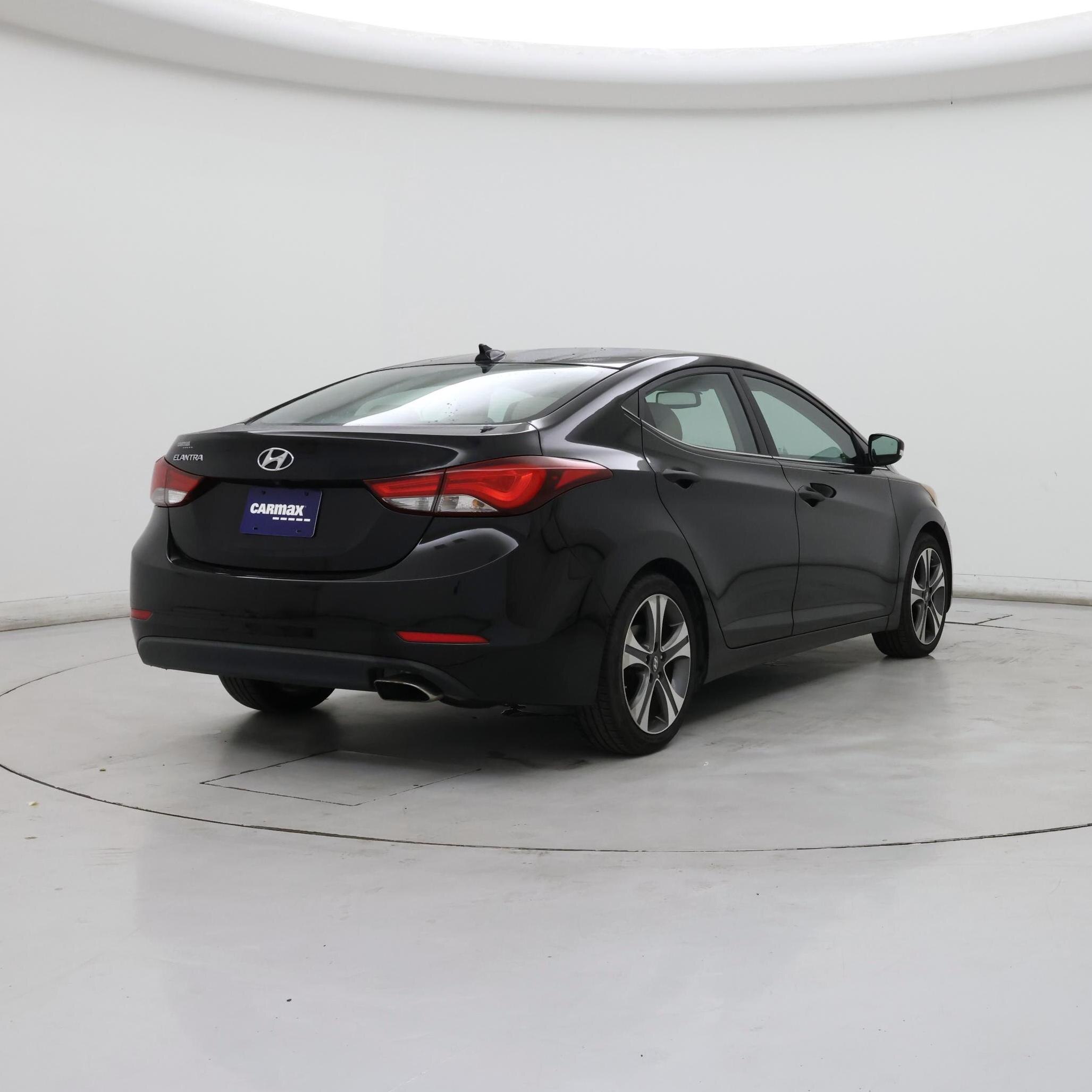 Thumbnail: 2015 Hyundai Elantra - 8