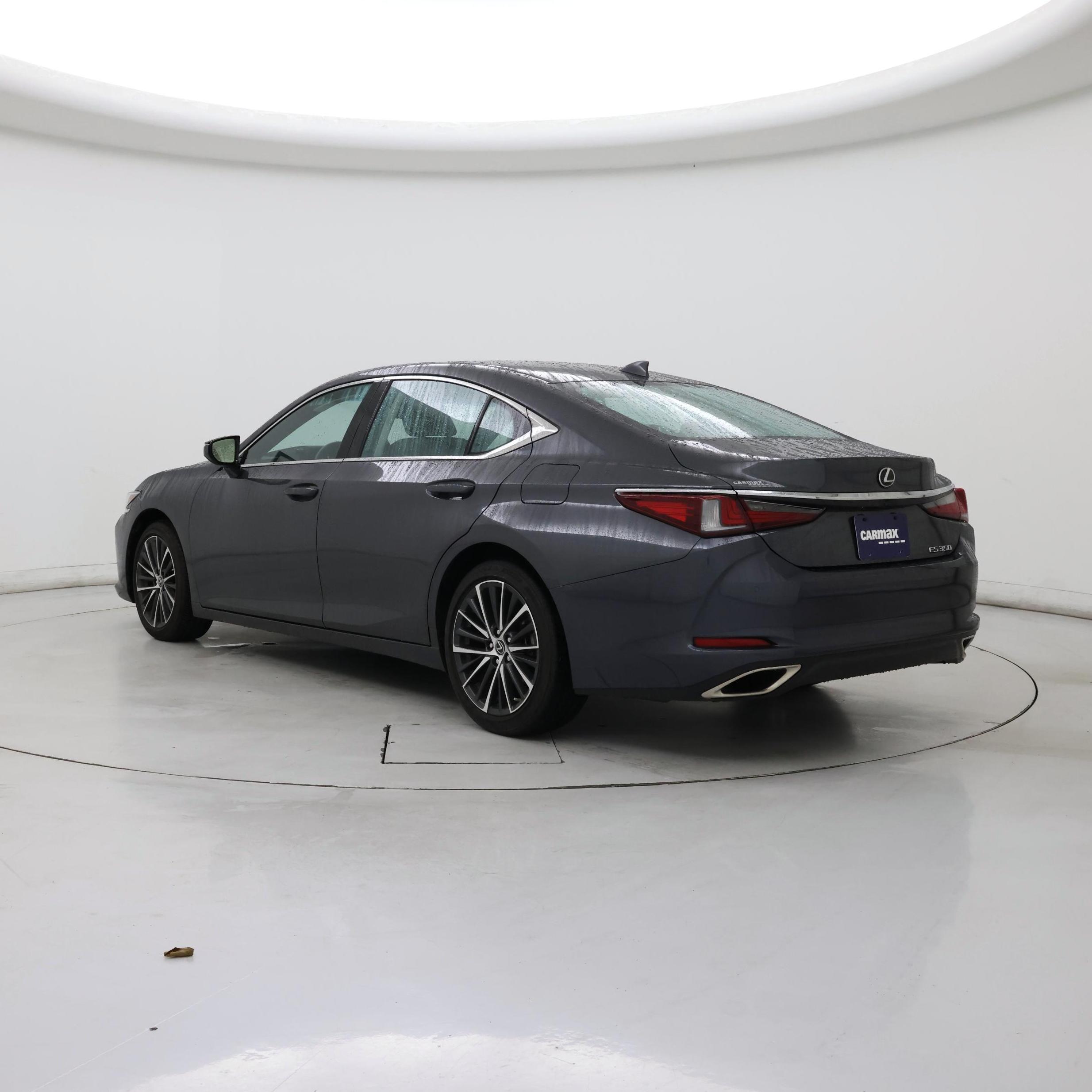 Thumbnail: 2022 Lexus ES - 2