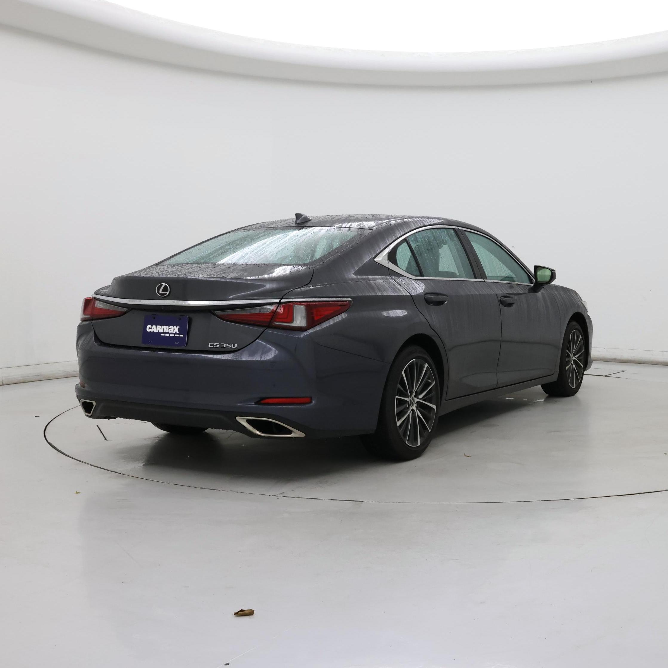 Thumbnail: 2022 Lexus ES - 8