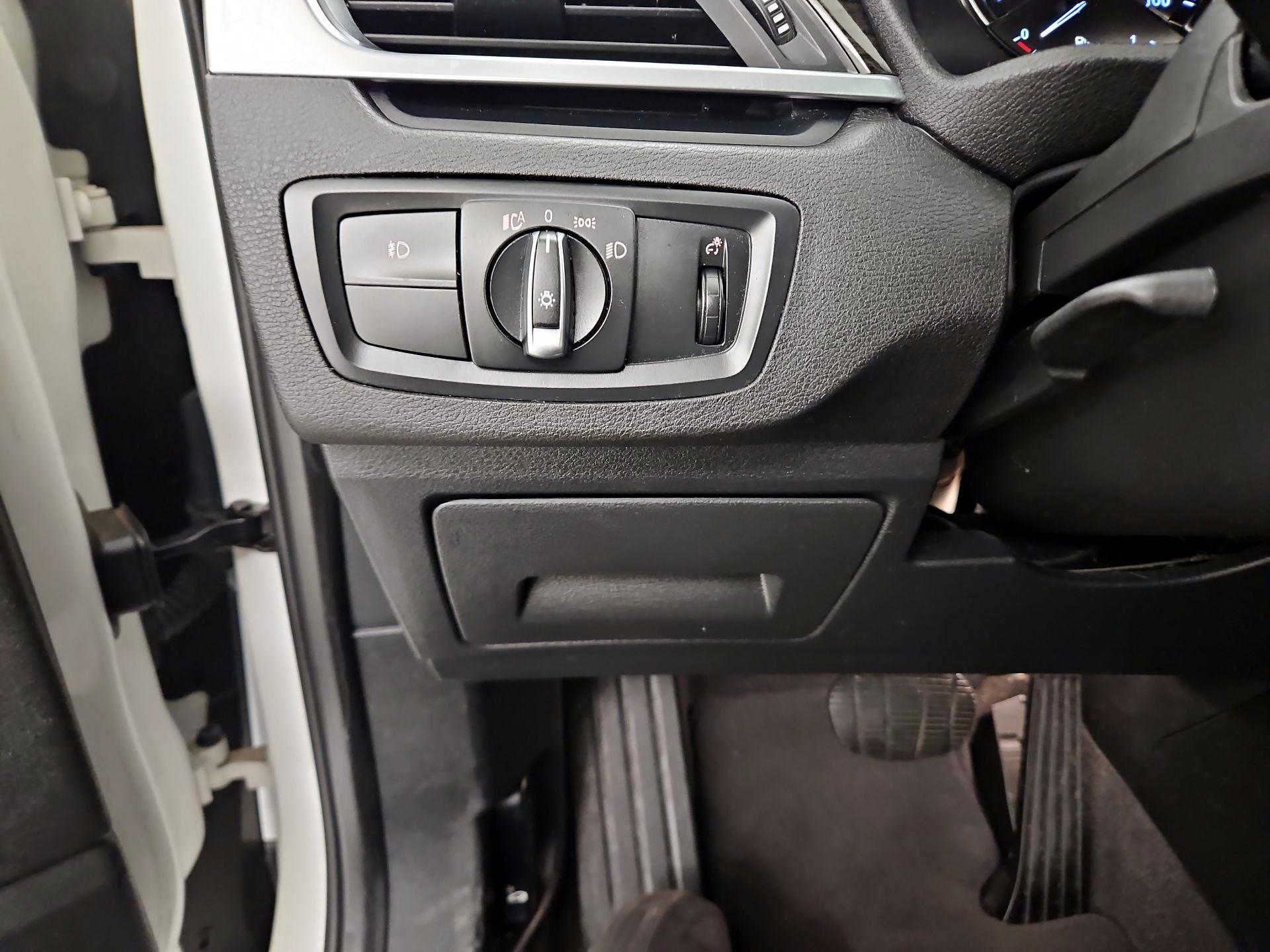 Thumbnail: 2018 BMW X1 - 13