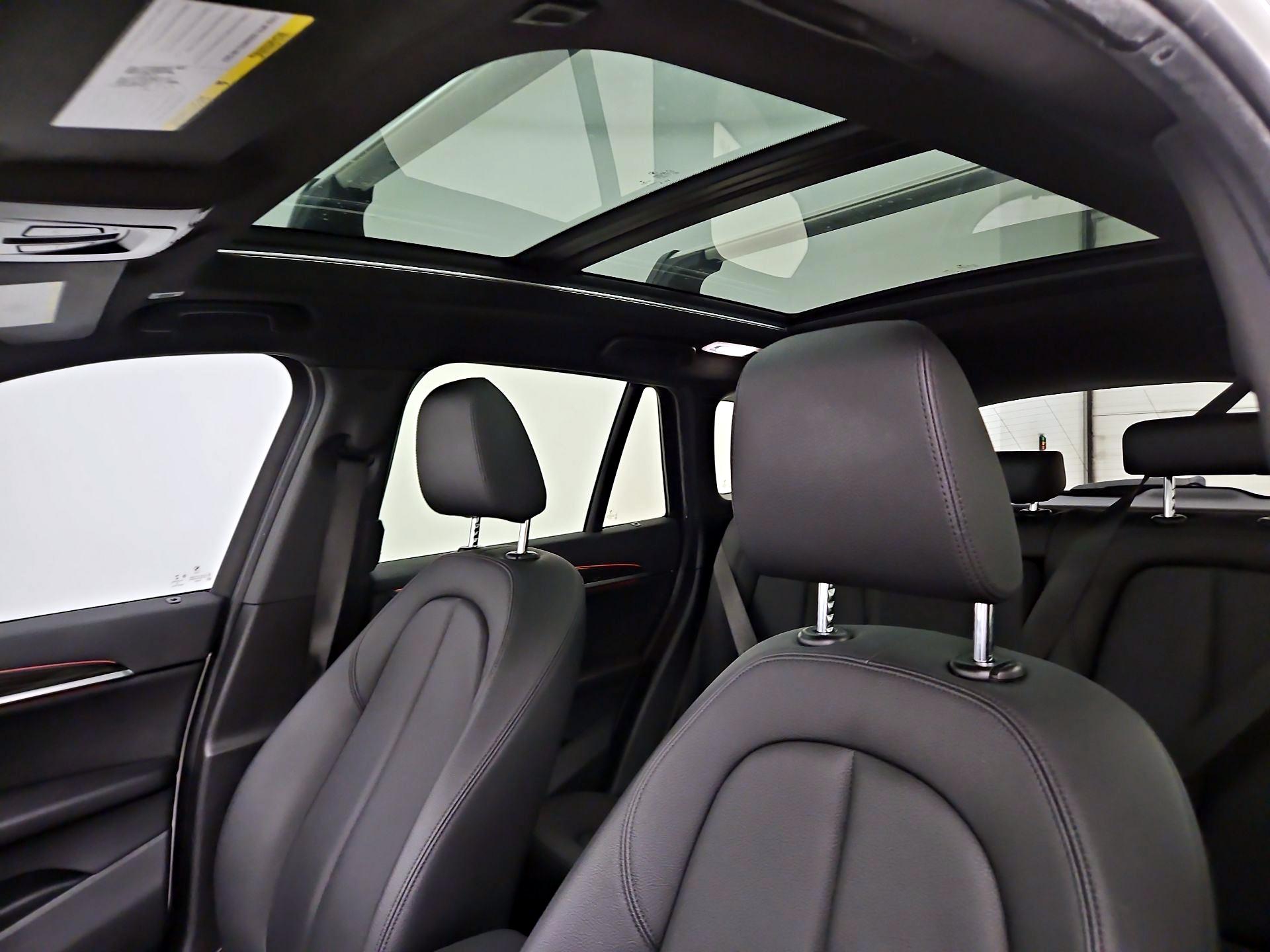 Thumbnail: 2018 BMW X1 - 19