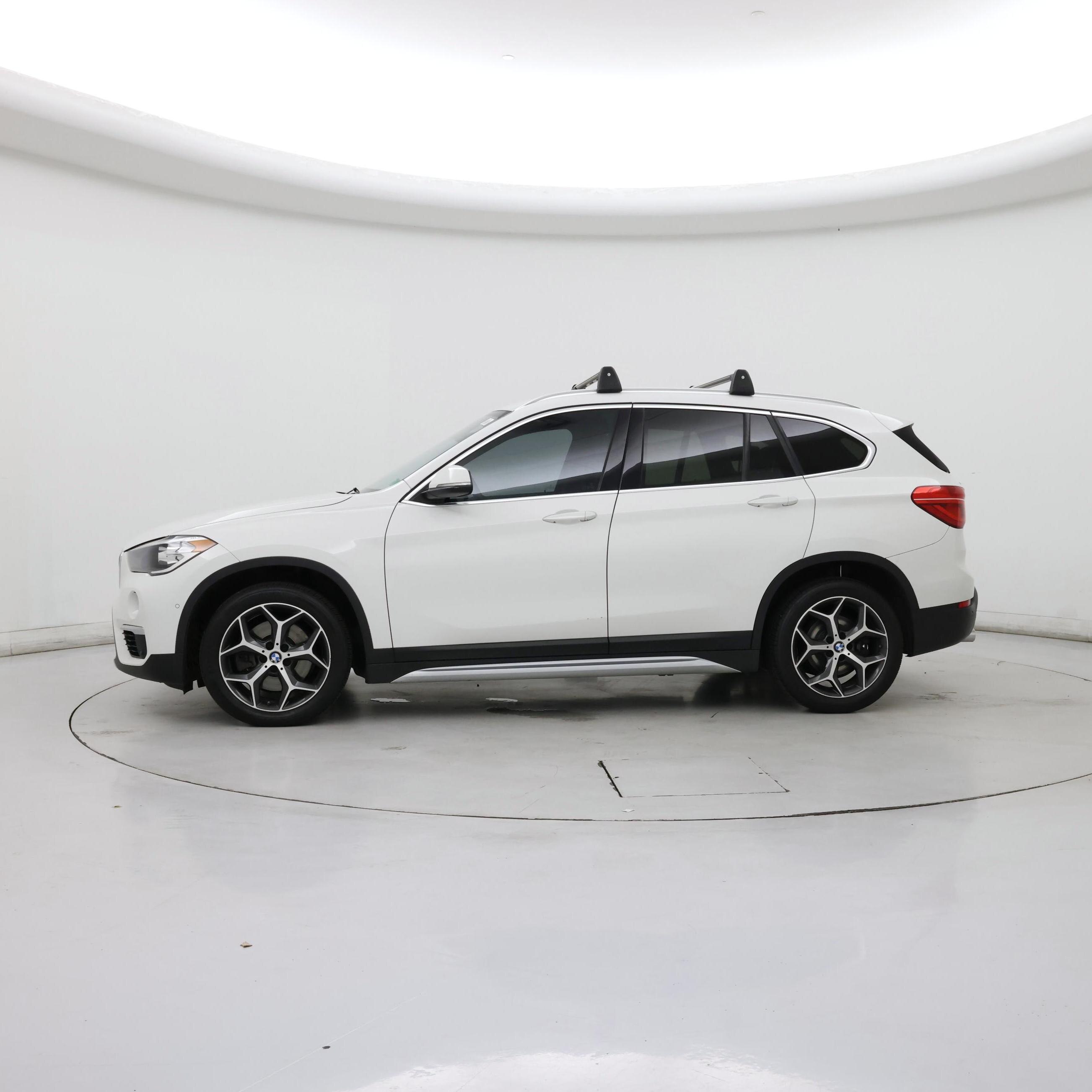 Thumbnail: 2018 BMW X1 - 3