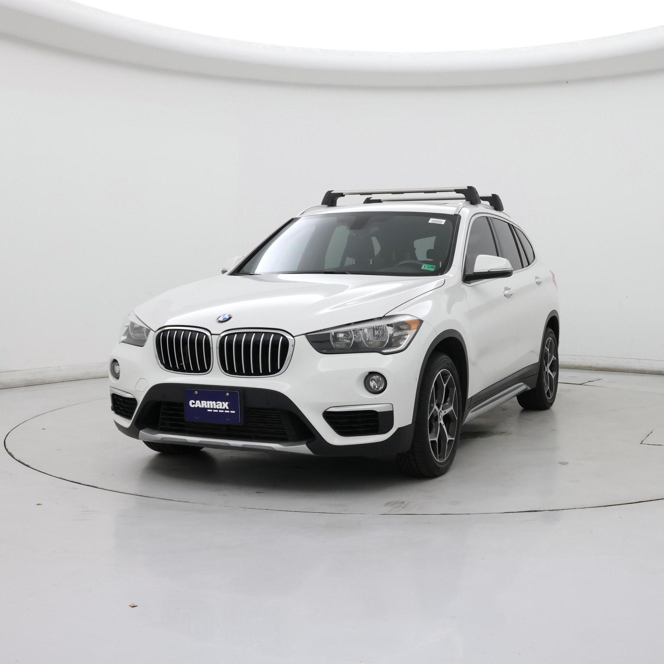 Thumbnail: 2018 BMW X1 - 4