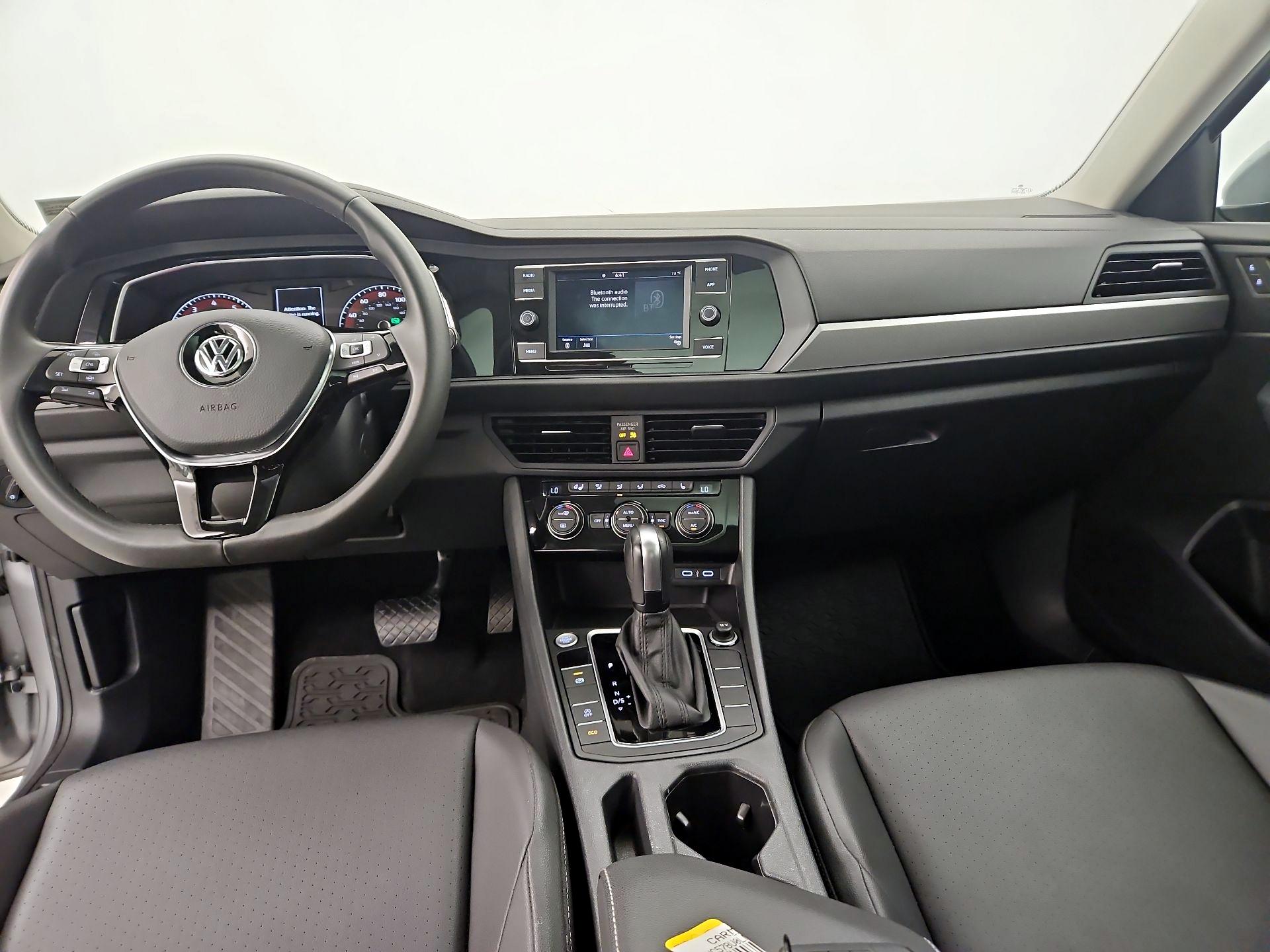 Thumbnail: 2020 Volkswagen Jetta - 9