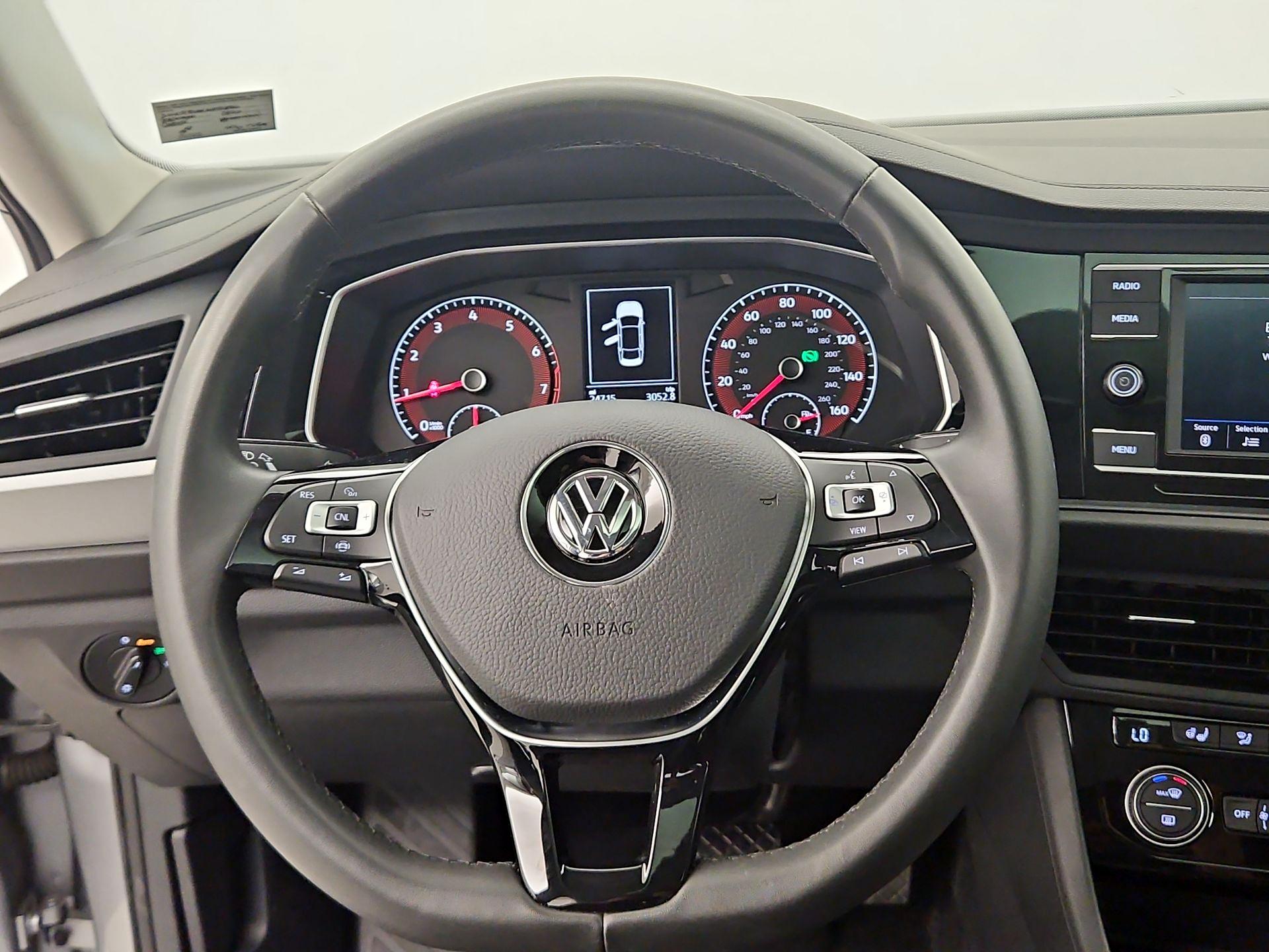 Thumbnail: 2020 Volkswagen Jetta - 10