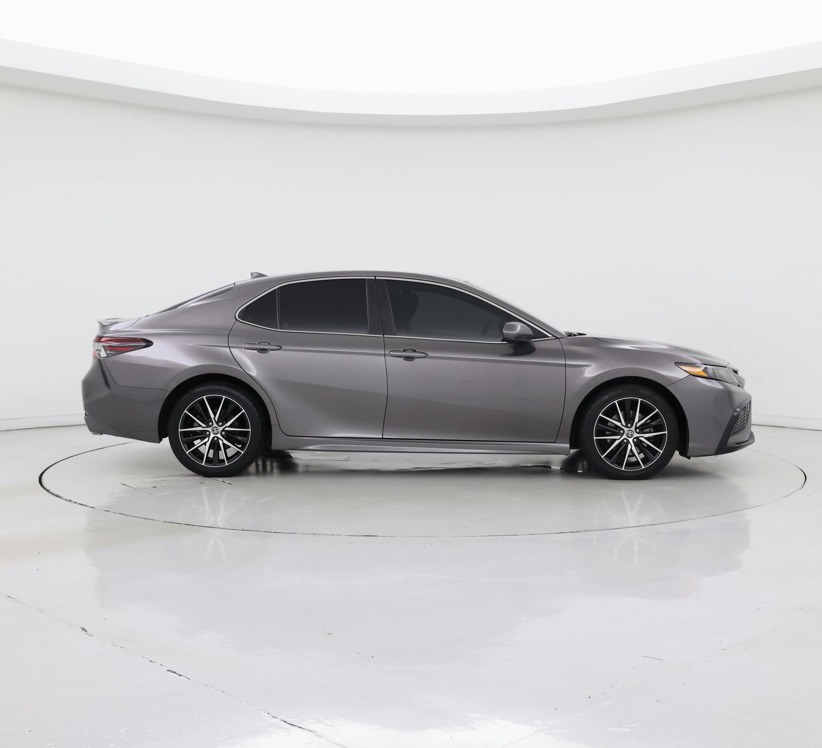 Thumbnail: 2021 Toyota Camry - 7