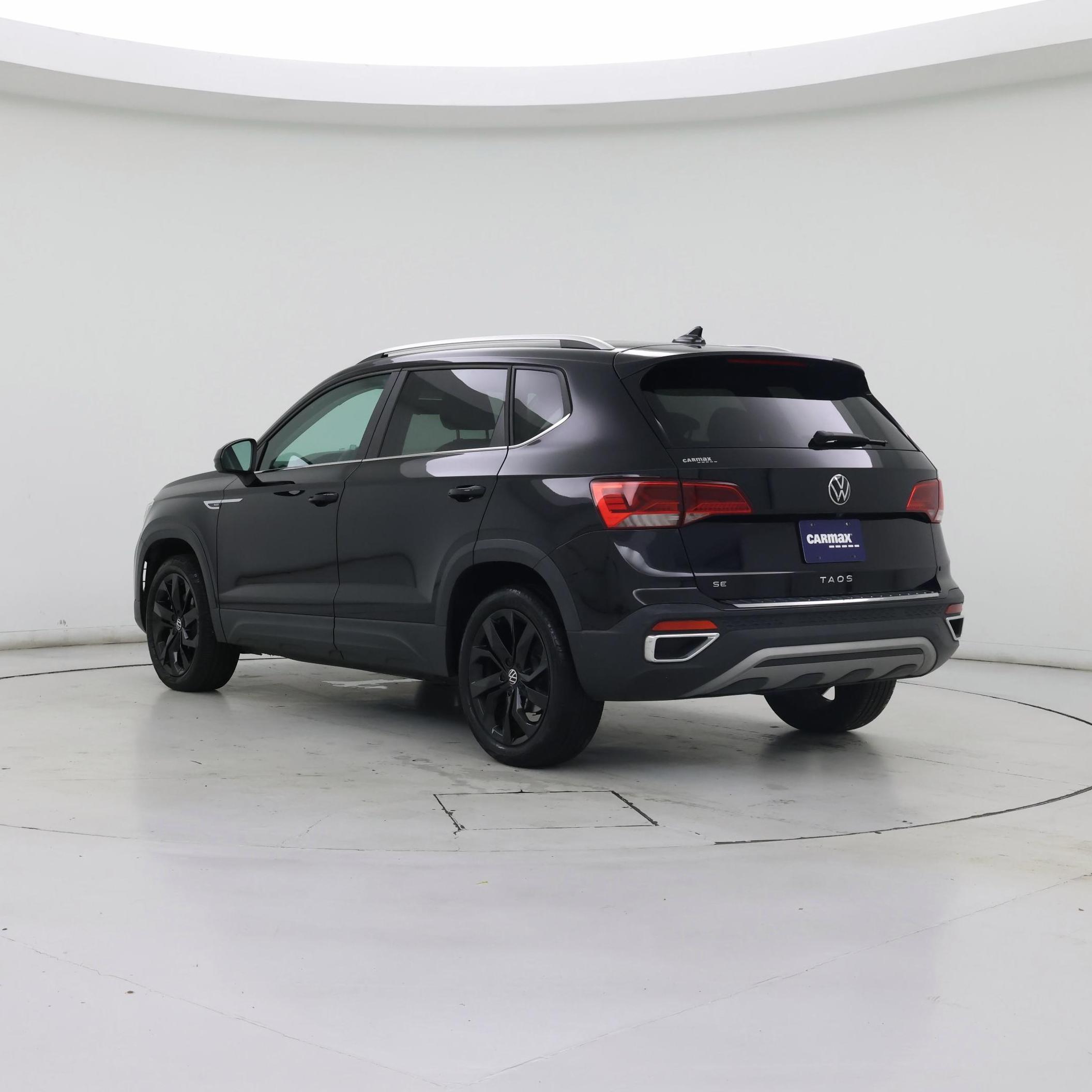 Thumbnail: 2022 Volkswagen Taos - 2