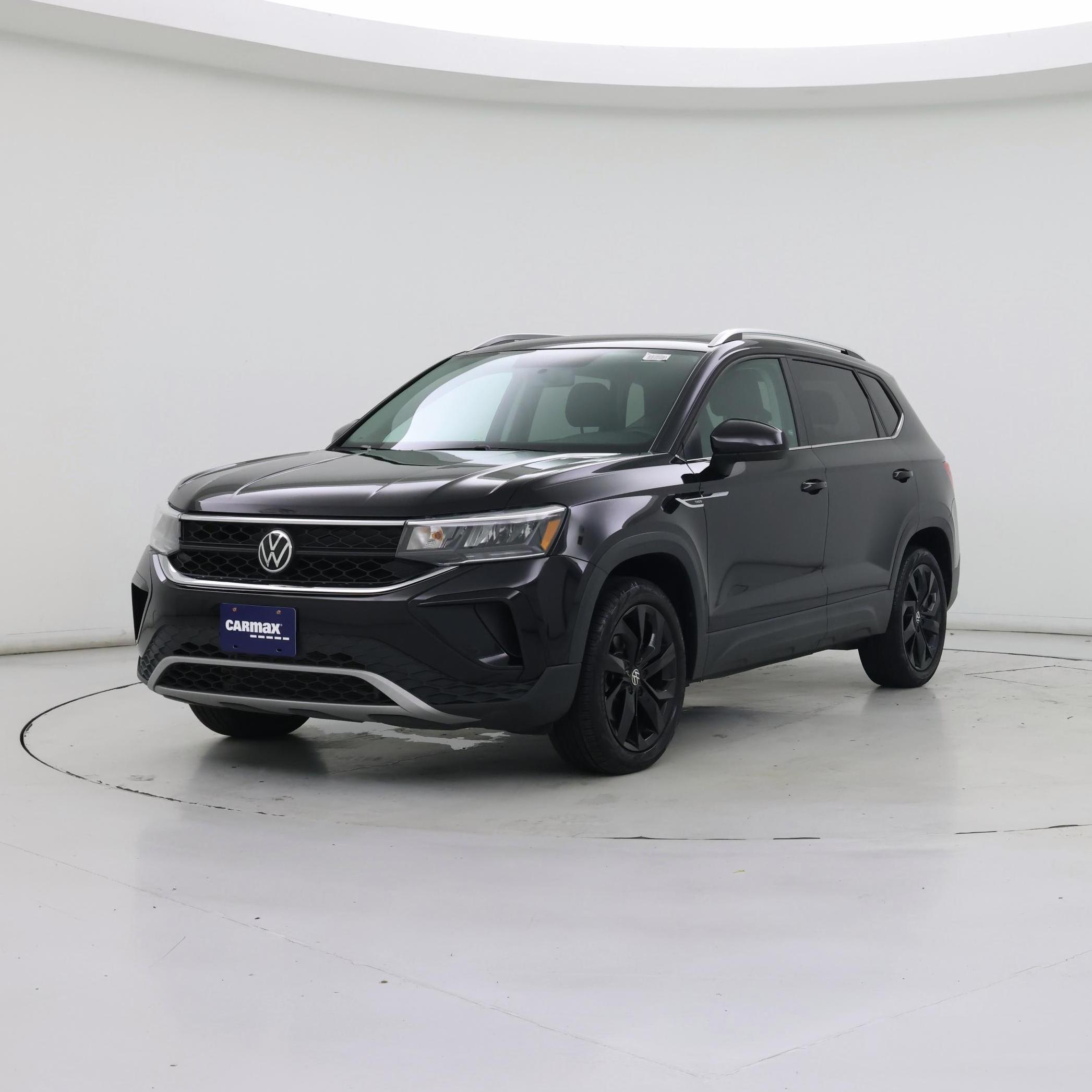 Thumbnail: 2022 Volkswagen Taos - 4