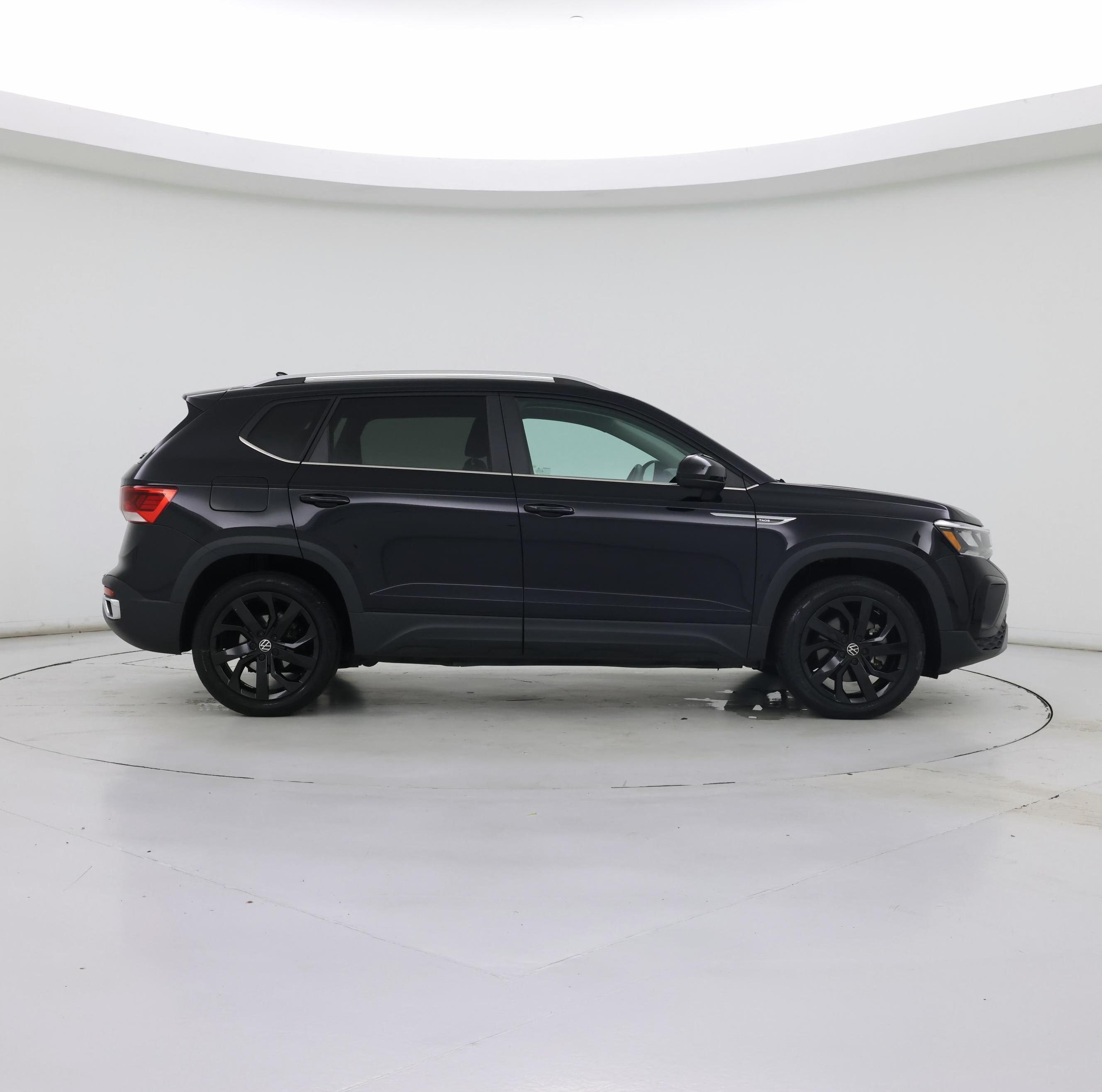 Thumbnail: 2022 Volkswagen Taos - 7