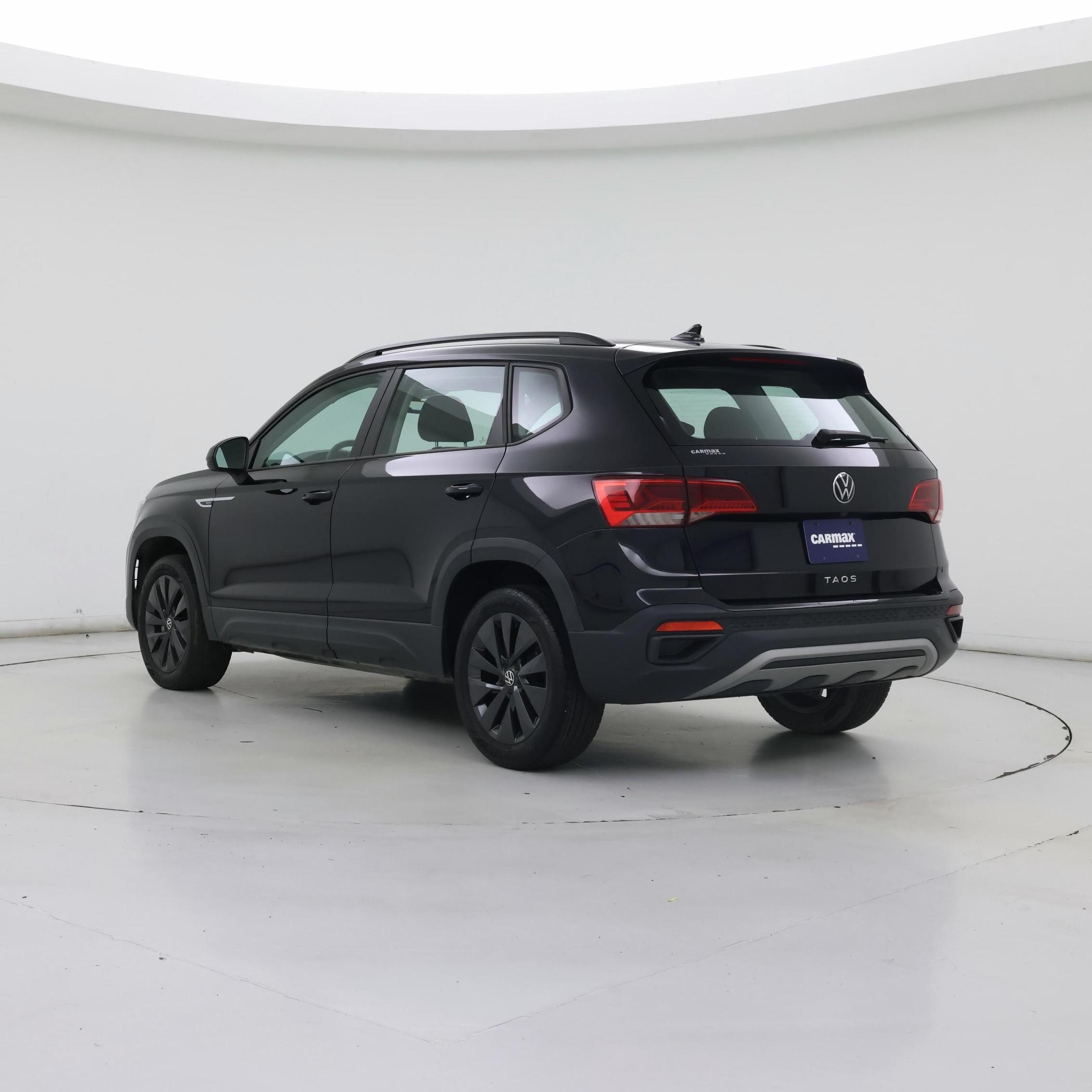 Thumbnail: 2023 Volkswagen Taos - 2
