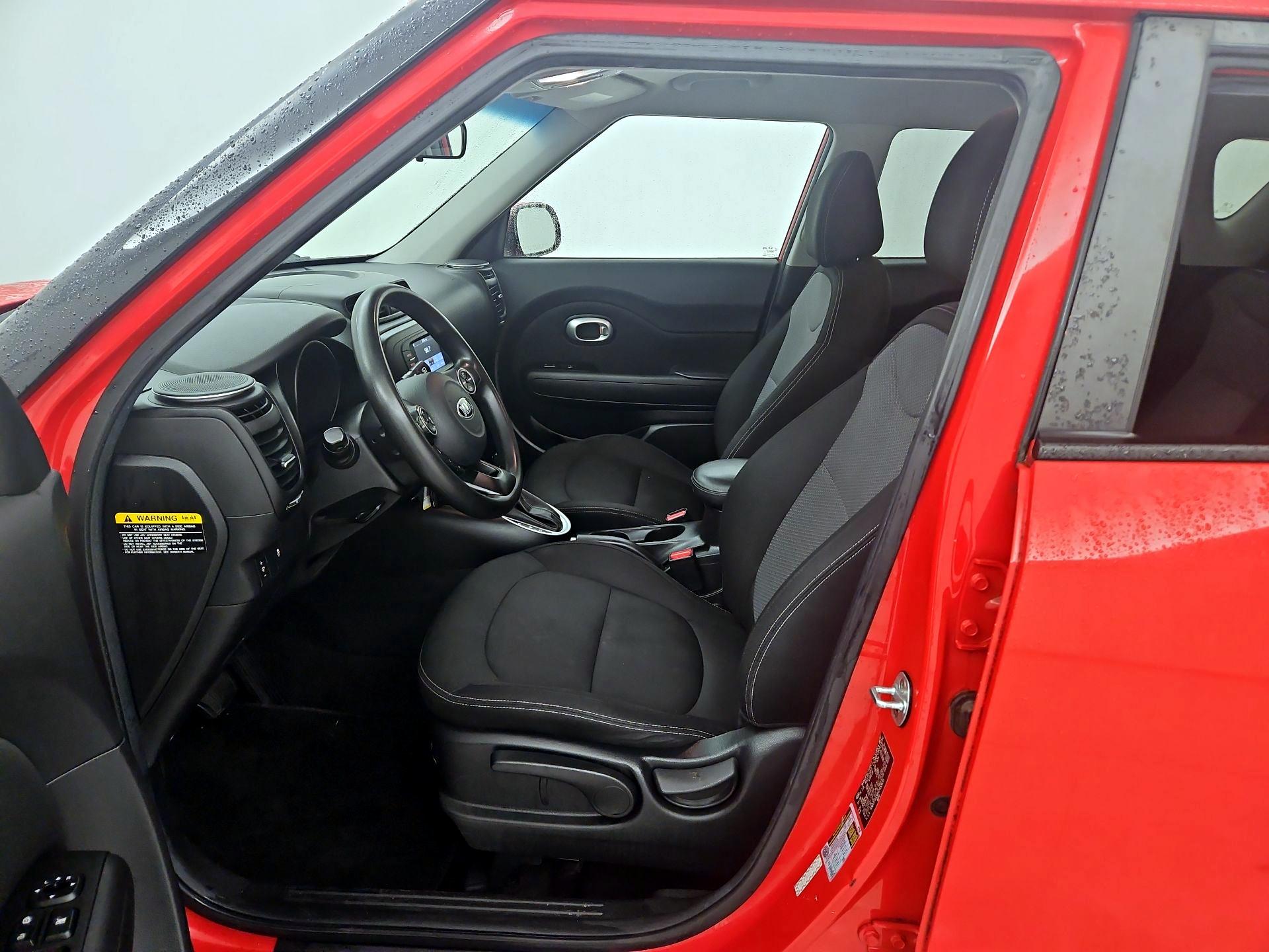 Thumbnail: 2017 Kia Soul - 11
