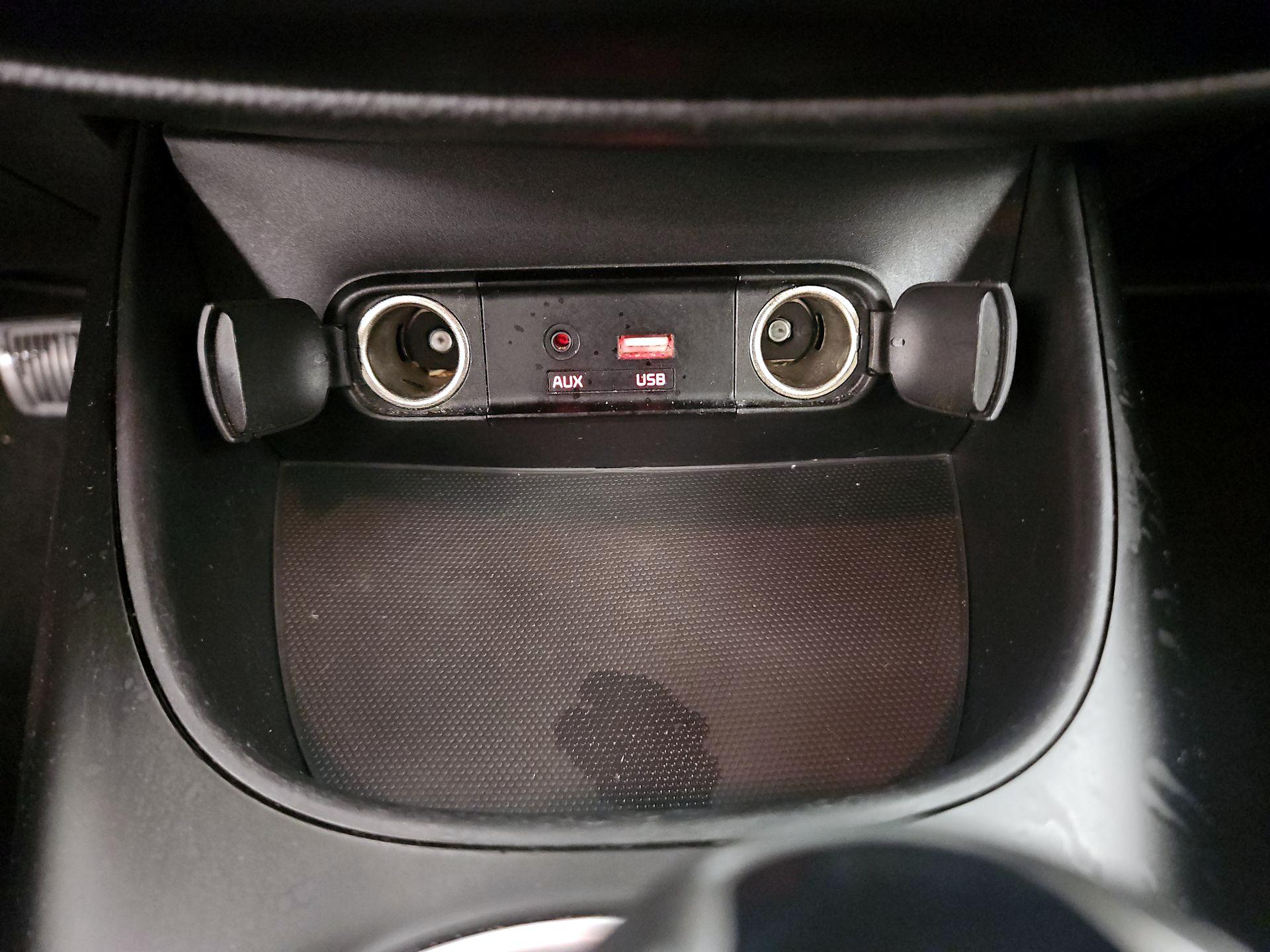 Thumbnail: 2017 Kia Soul - 18