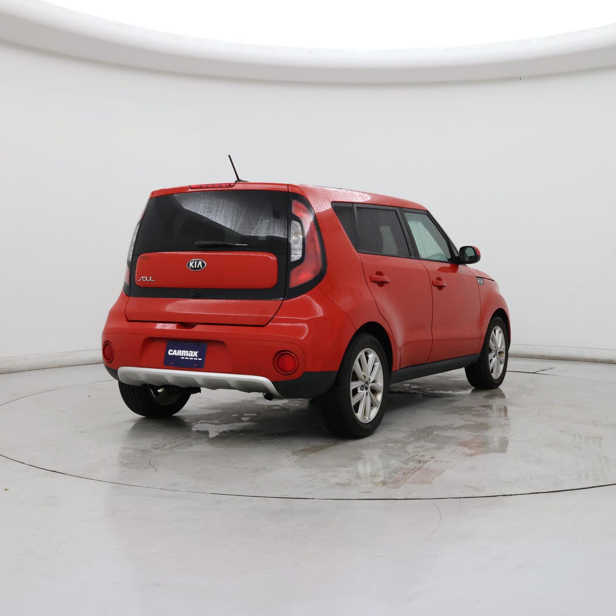 Thumbnail: 2017 Kia Soul - 8