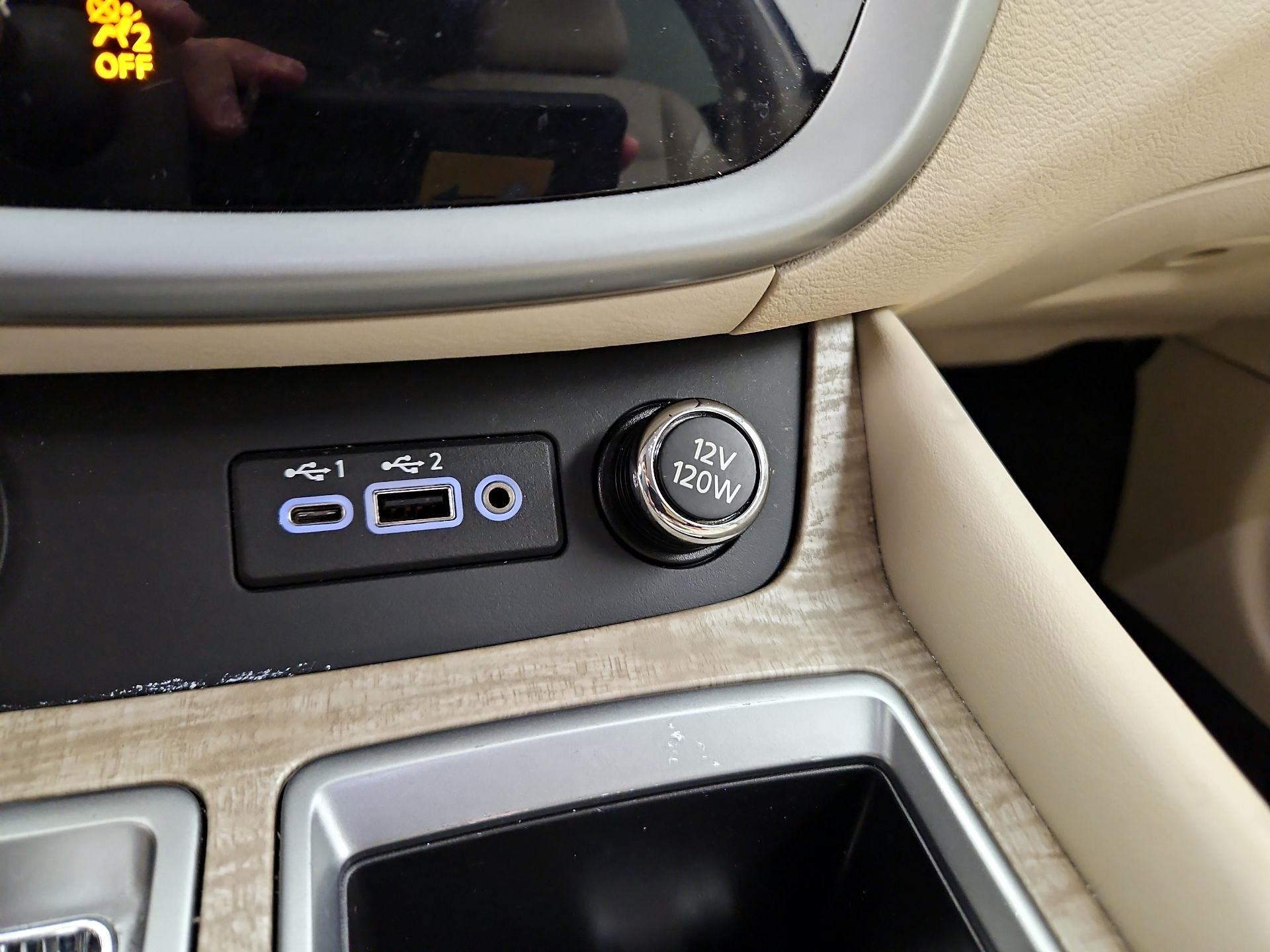 Thumbnail: 2019 Nissan Murano - 19