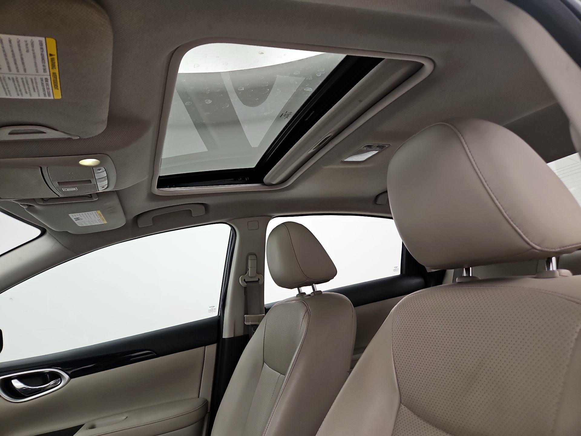 Thumbnail: 2017 Nissan Sentra - 20