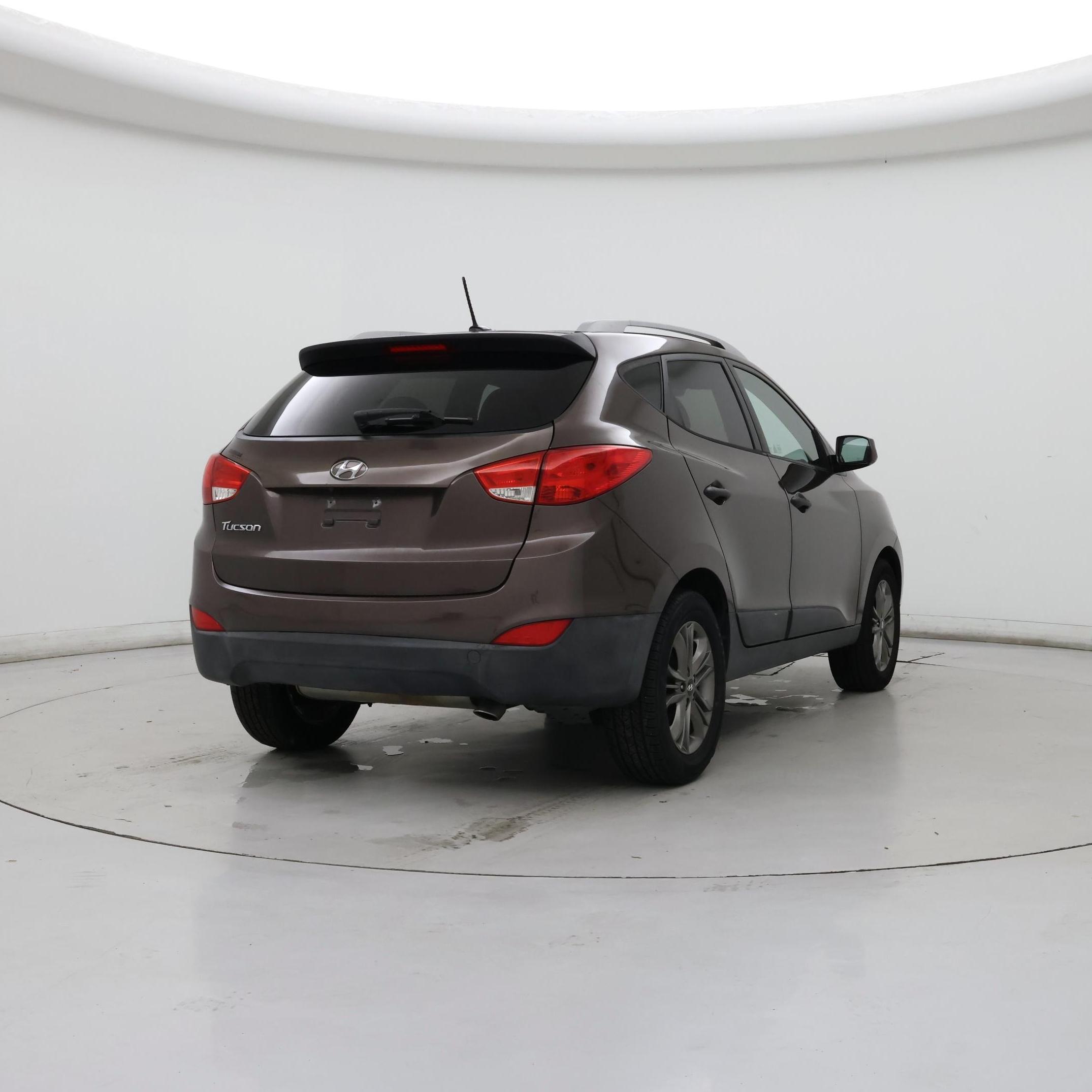 Thumbnail: 2015 Hyundai Tucson - 8