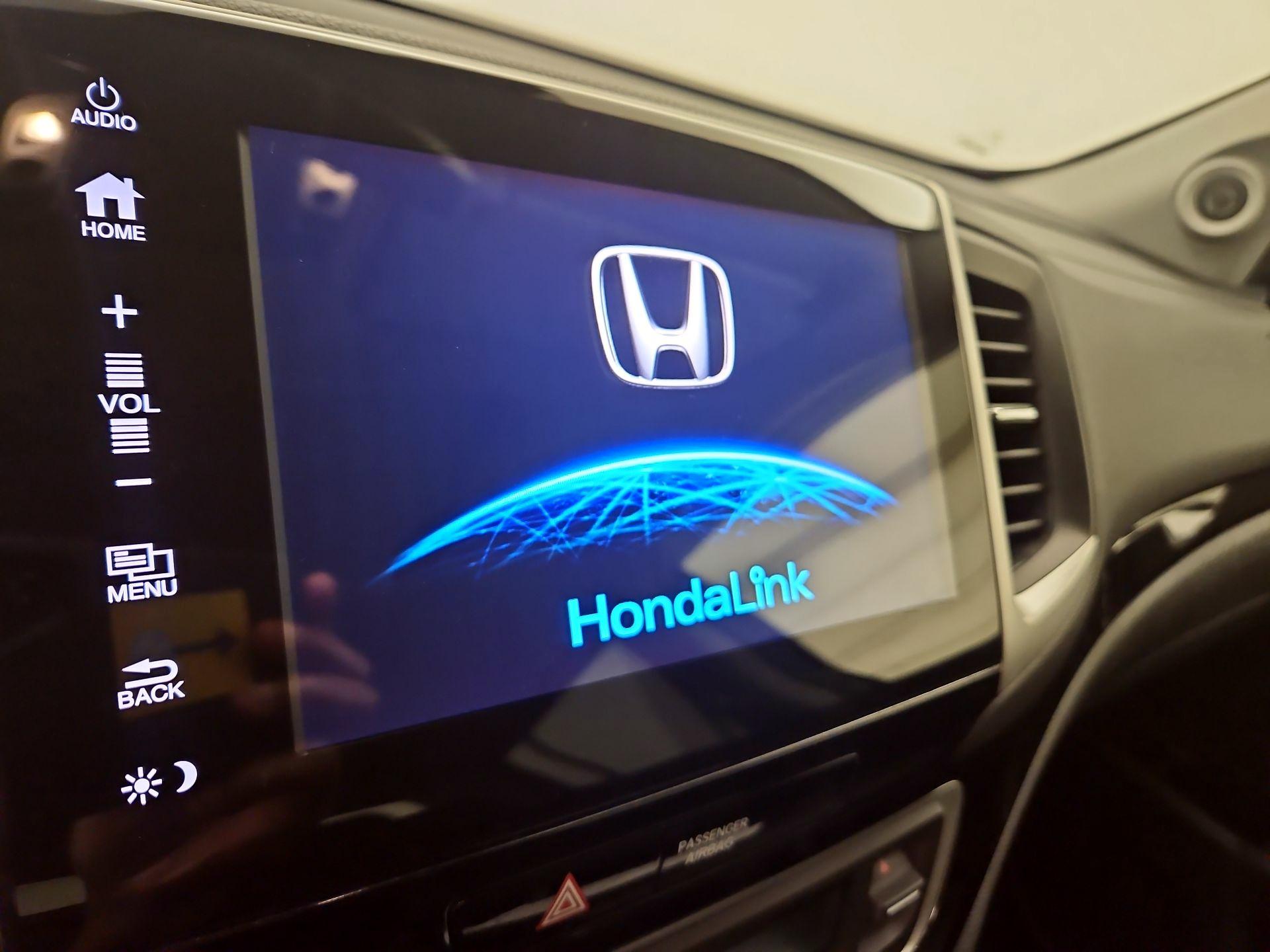 Thumbnail: 2017 Honda Ridgeline - 15