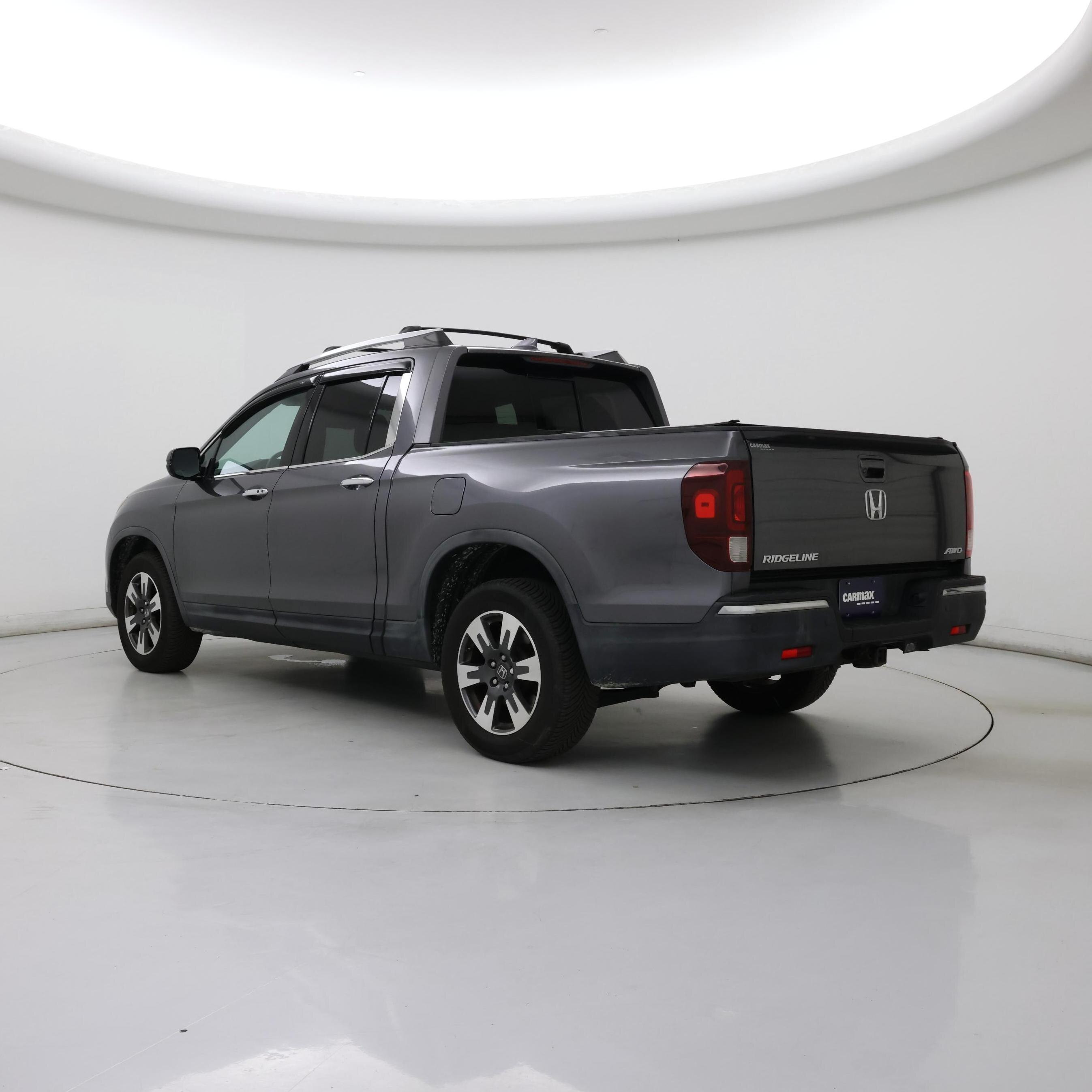 Thumbnail: 2017 Honda Ridgeline - 2
