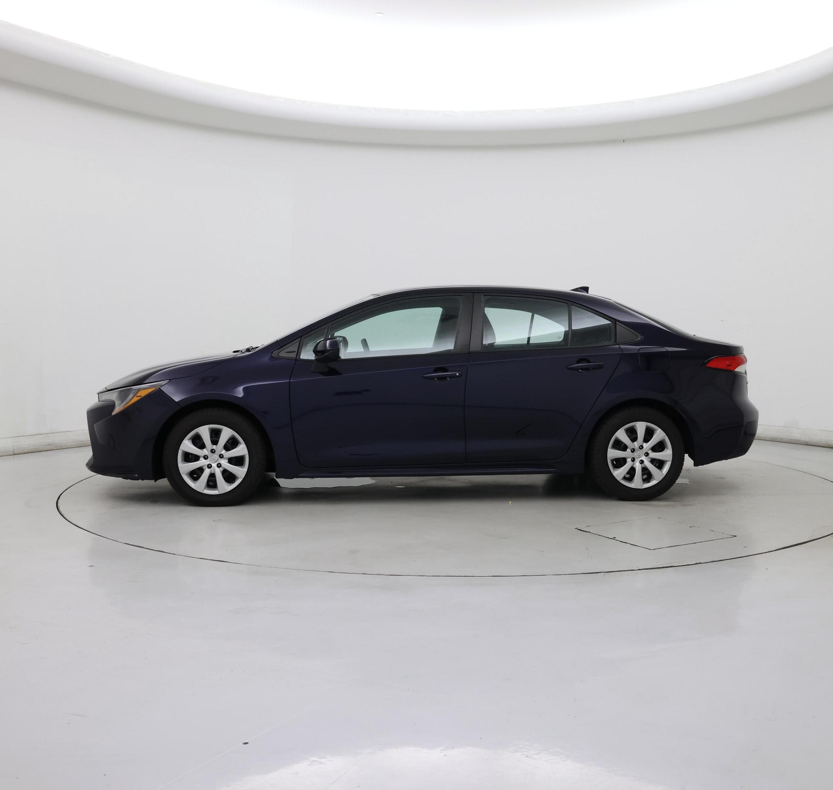 Thumbnail: 2021 Toyota Corolla - 3