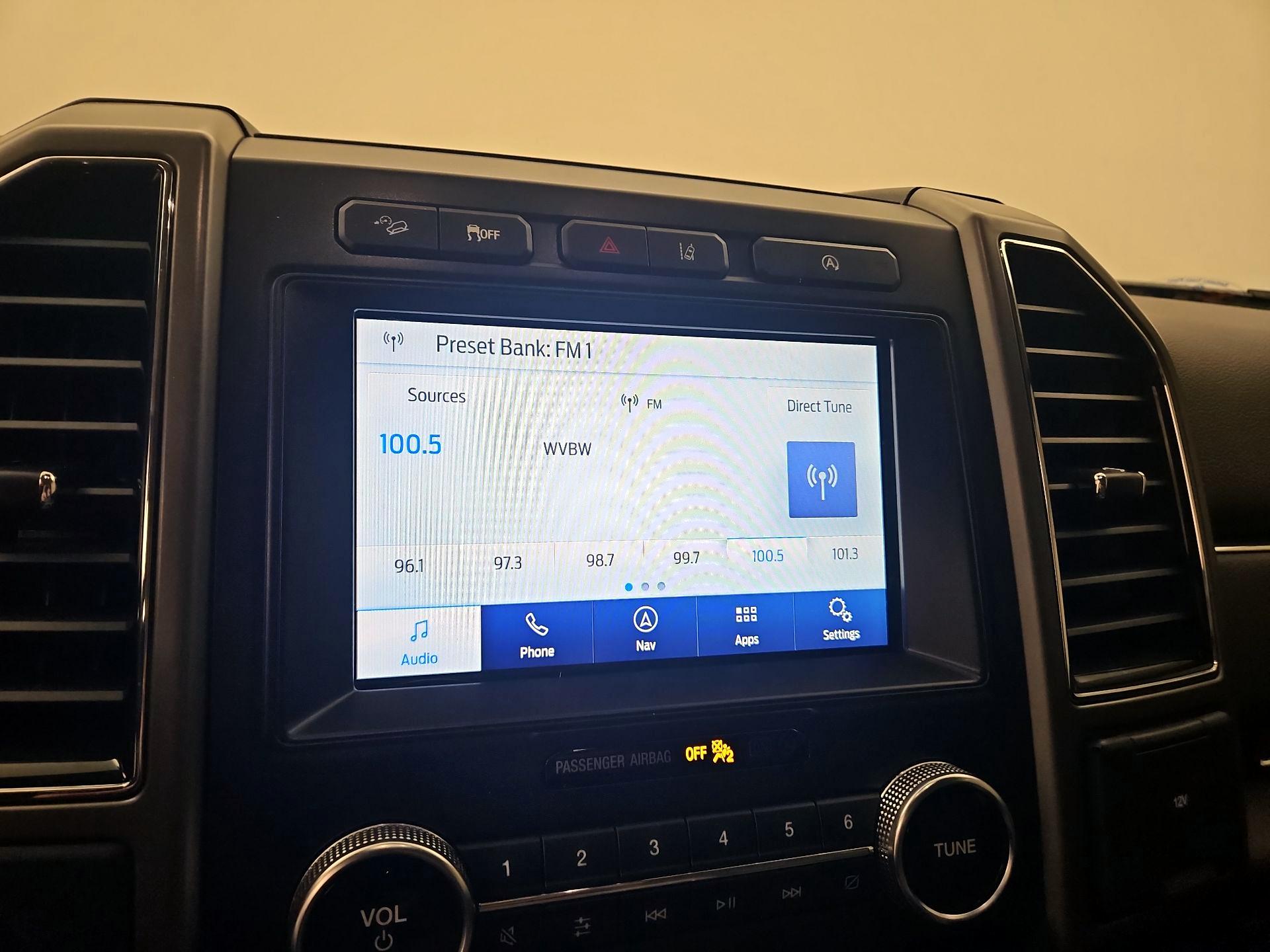 Thumbnail: 2020 Ford Expedition - 16
