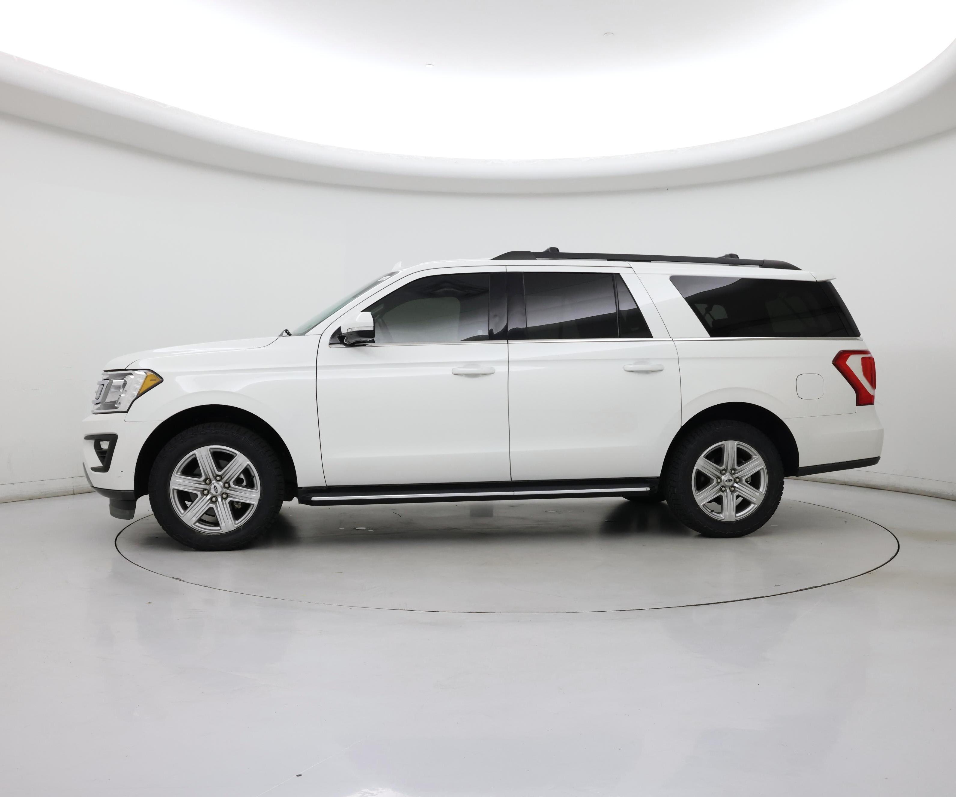 Thumbnail: 2020 Ford Expedition - 3