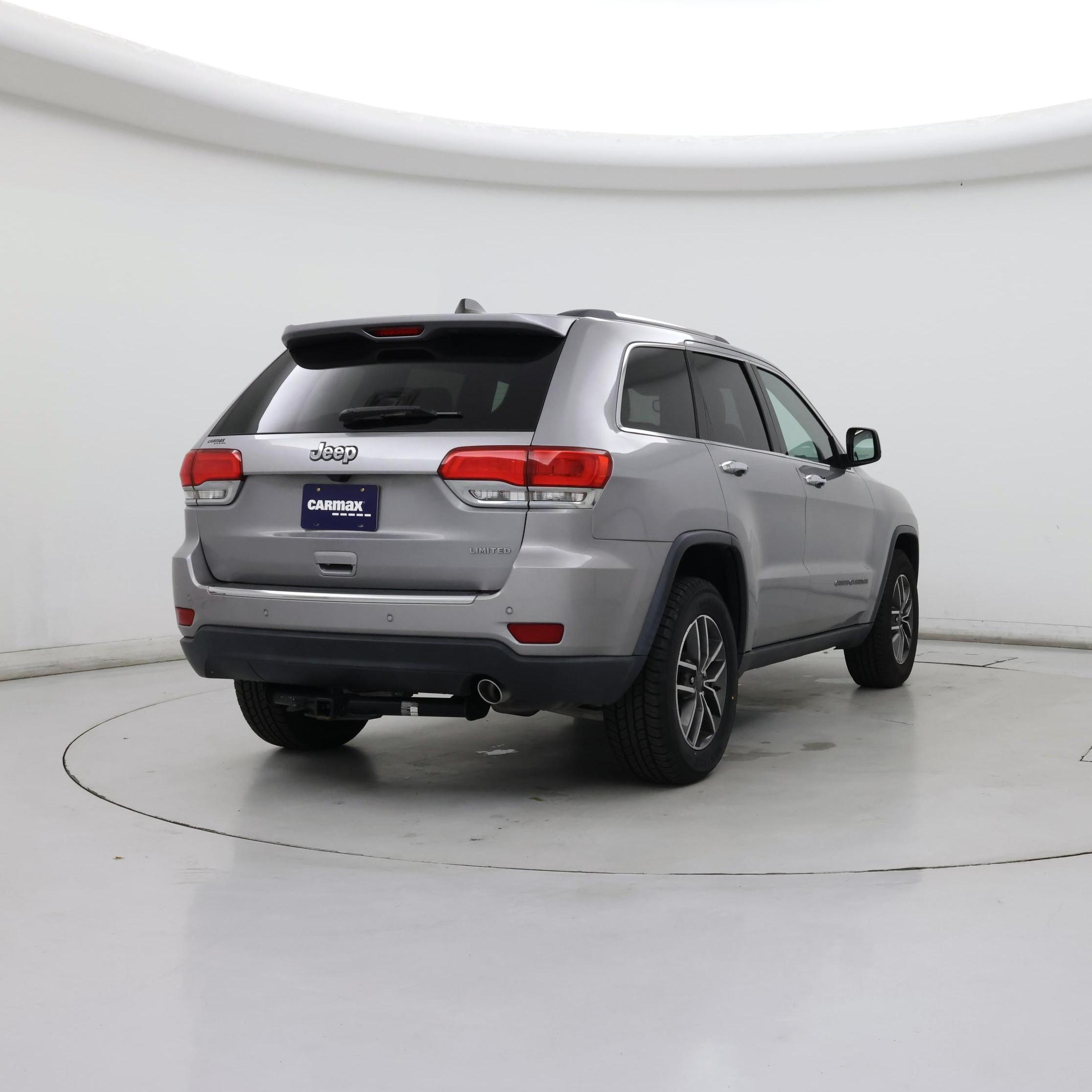 Thumbnail: 2019 Jeep Grand Cherokee - 8